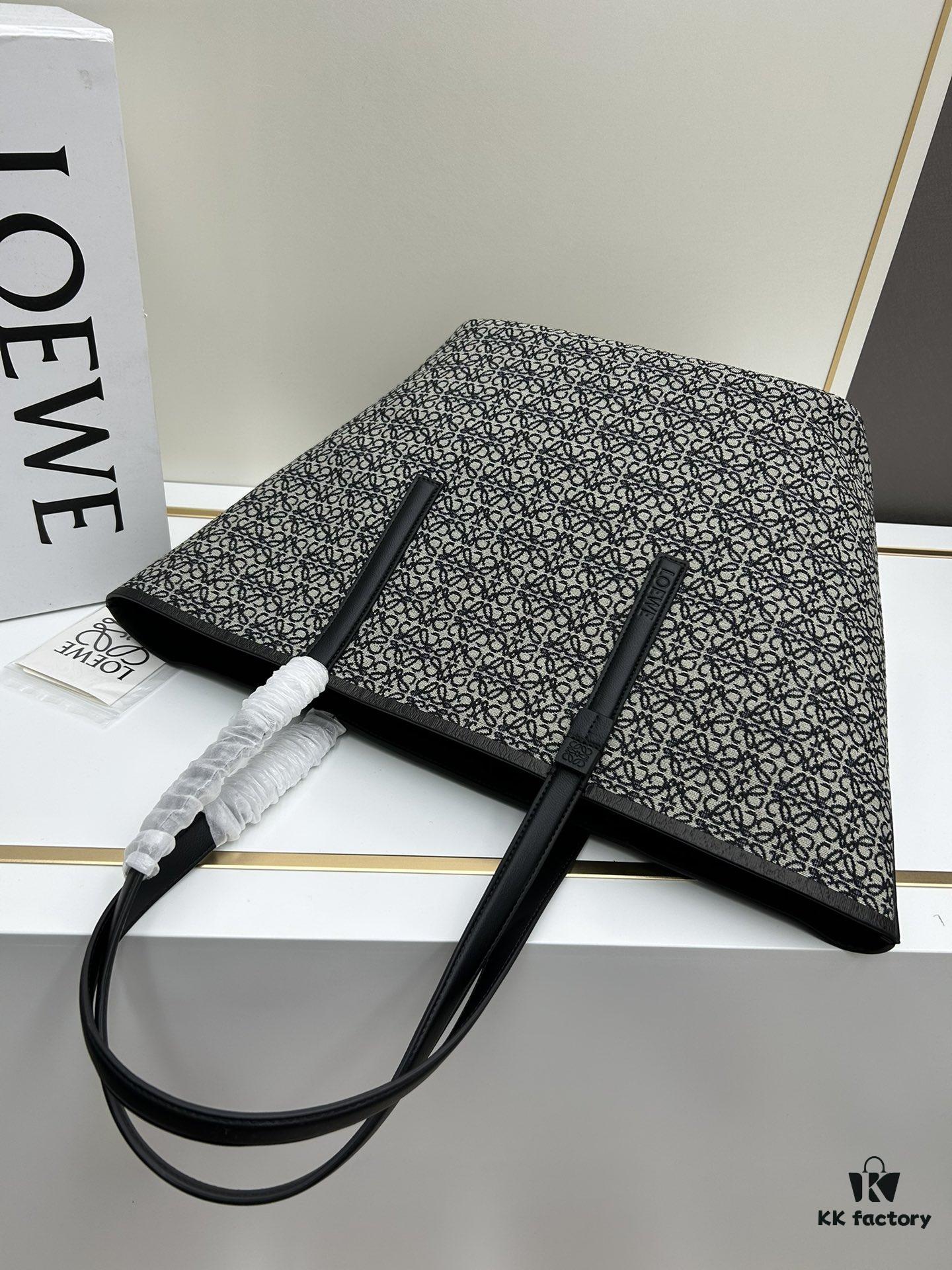 6930d7b66e68136f4d9b1661 Loewe & T Tote Embroidered Jacquard Fabric with Leather — Shopping Bag
