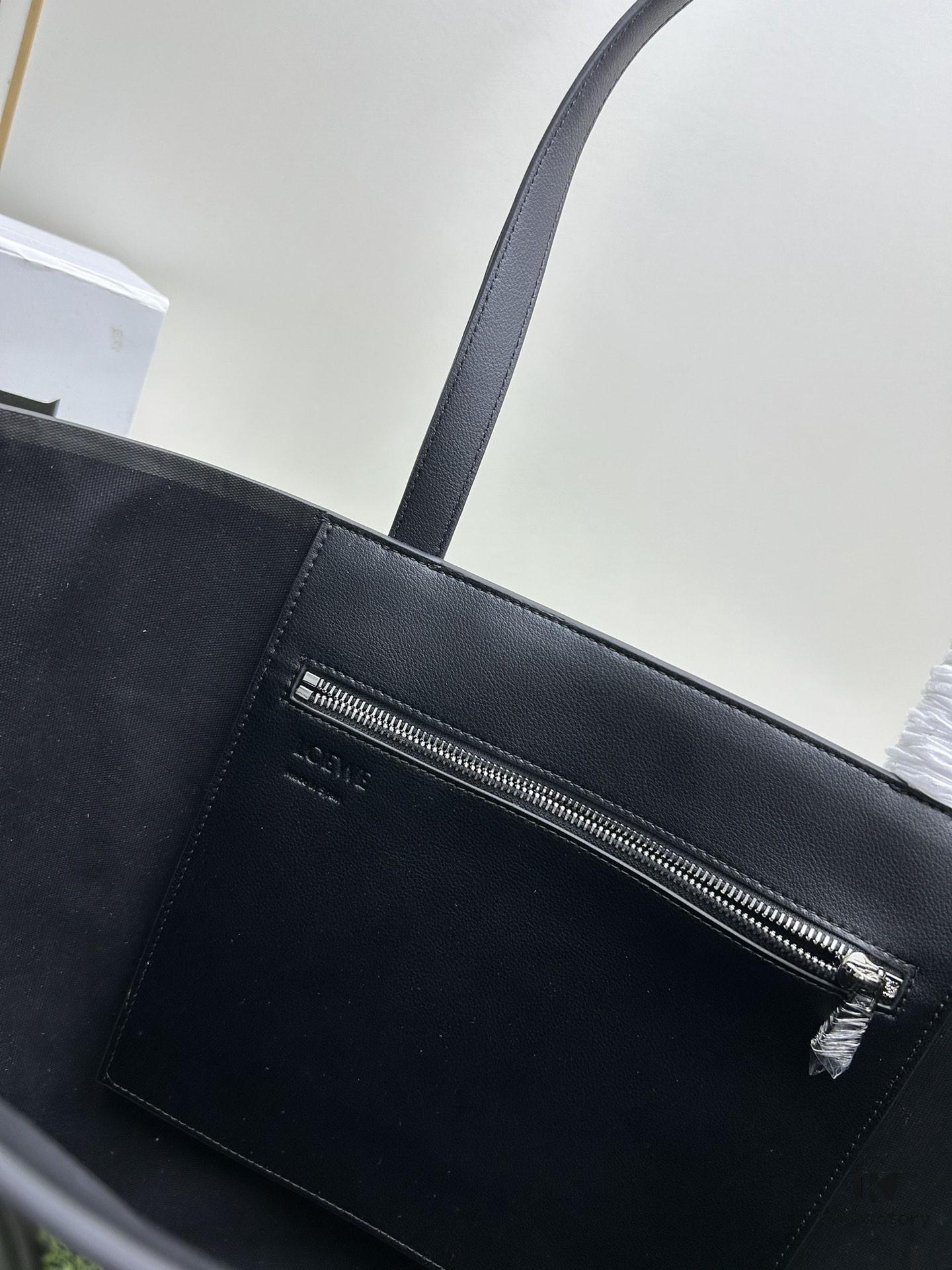 6930d7e46e68136f4d9b1694 Loewe & T Tote Embroidered Jacquard Fabric with Leather — Shopping Bag