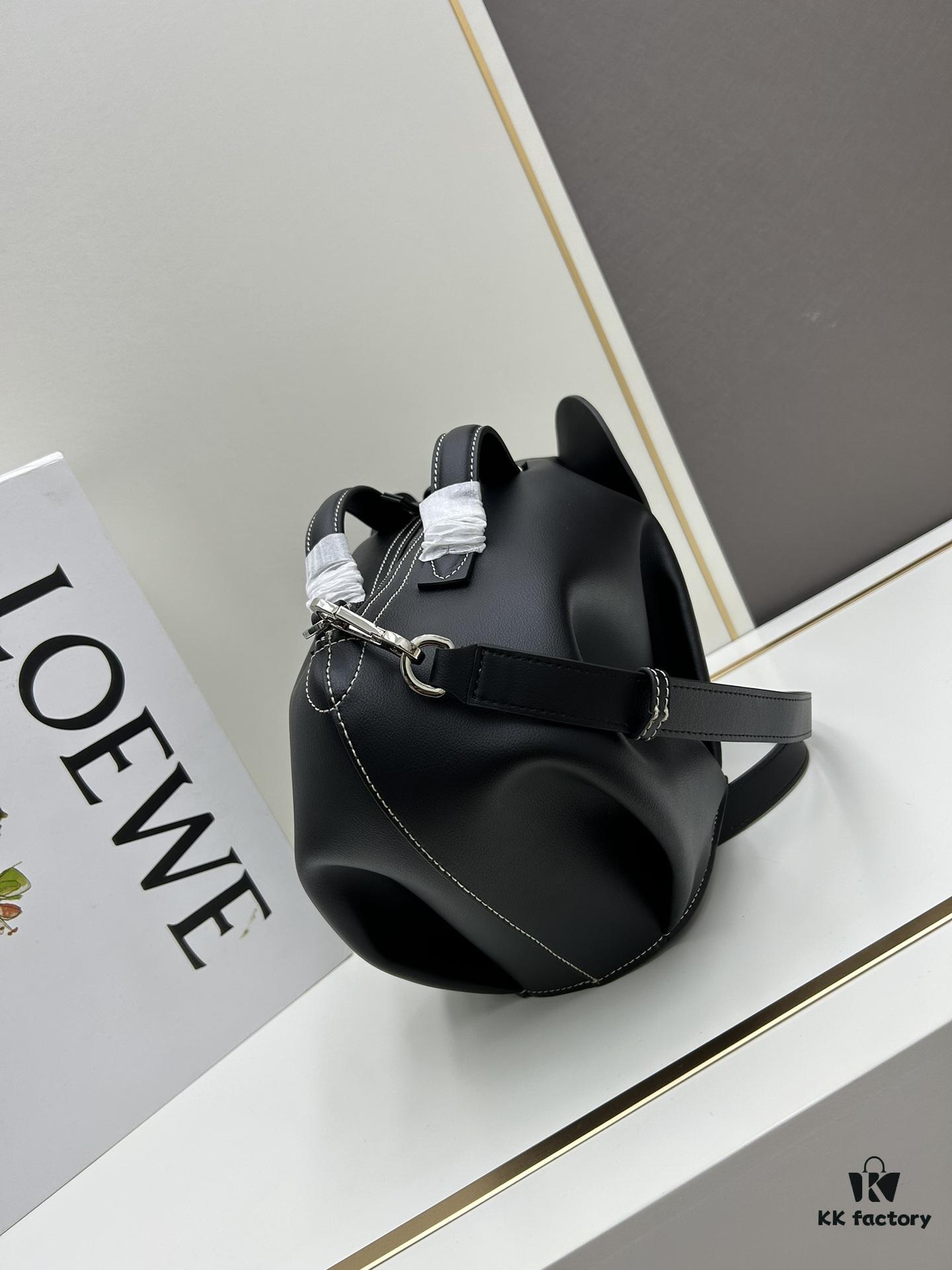 6930d80d6e68136f4d9b16cf Loewe🌟 Classic Calfskin Elephant Handbag Arrived 👏