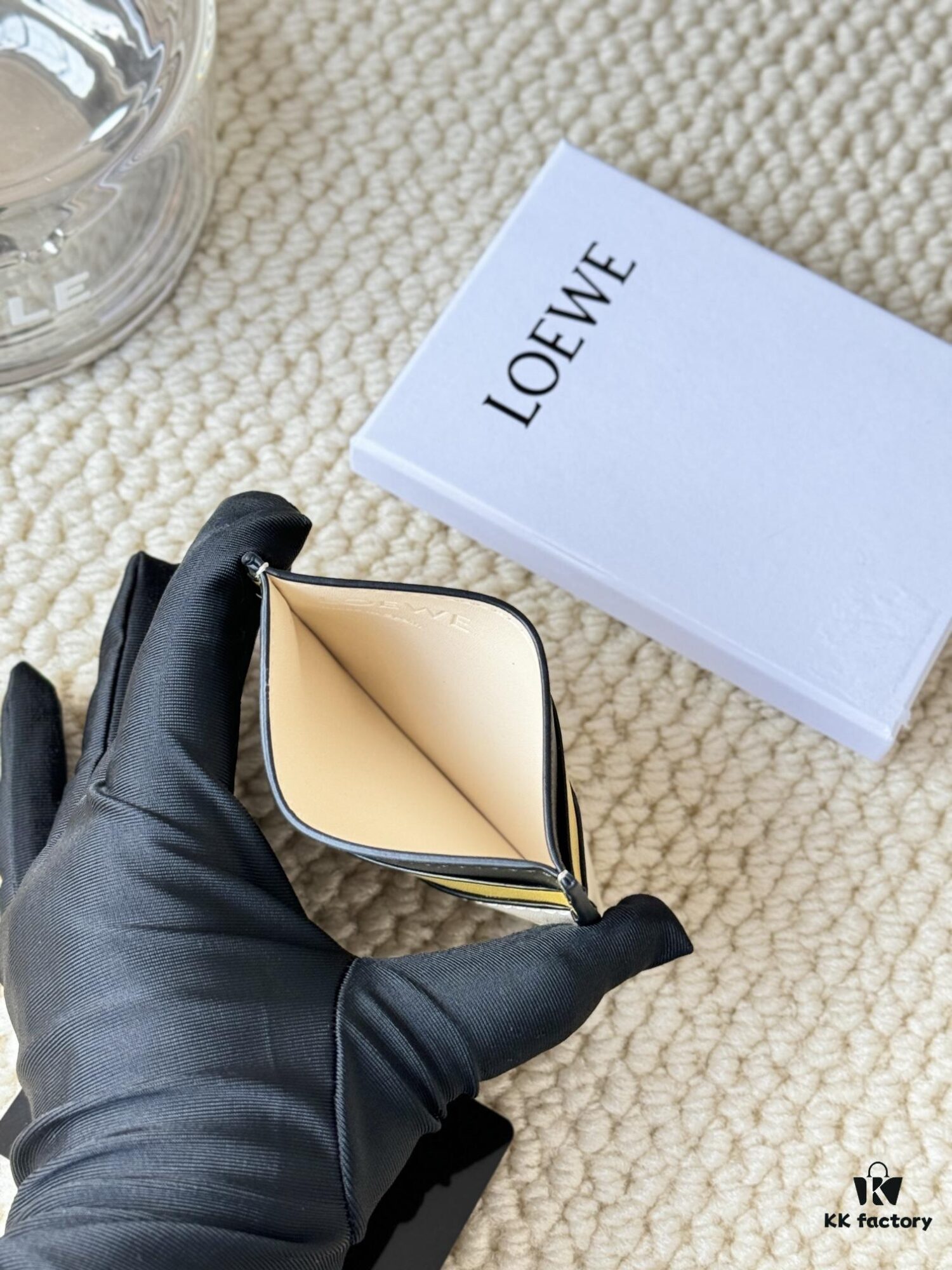 6930d84c6e68136f4d9b1727 Loewe New Arrival Card Holder Restock!