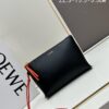6930d88b6e68136f4d9b177d 2024 New Arrival Knot T Shiny Nappa Calf Leather Clutch Bag Model S3045