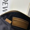 2024 New Arrival Clutch Bag Model S3045 Shiny Nappa Calf Leather Knot T Clutch with Contrast Bow Zipper Pull and Wrist Strap