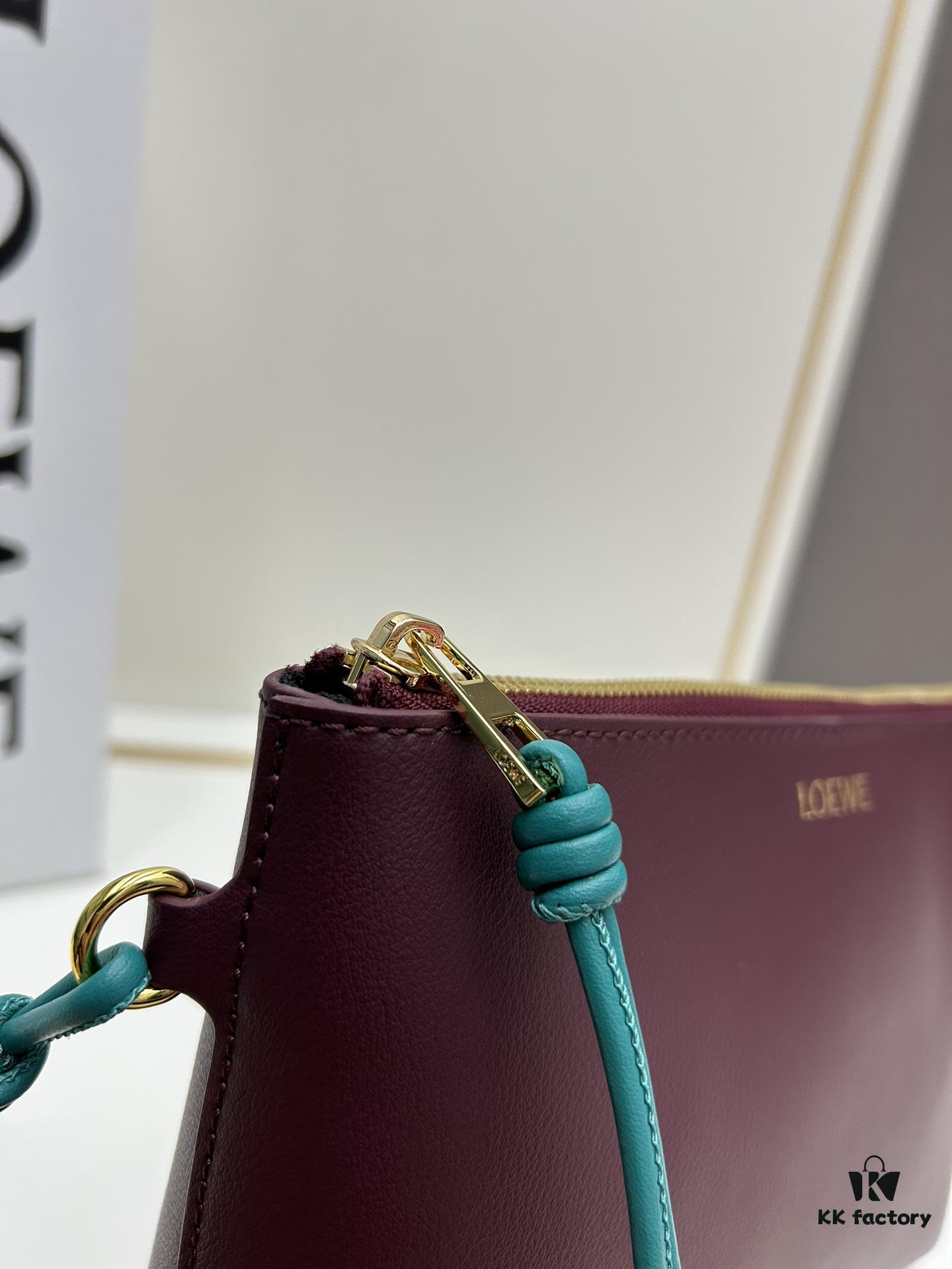 6930d8996e68136f4d9b1791 2024 New Arrival Knot T Shiny Nappa Calfskin Clutch - Model S3045