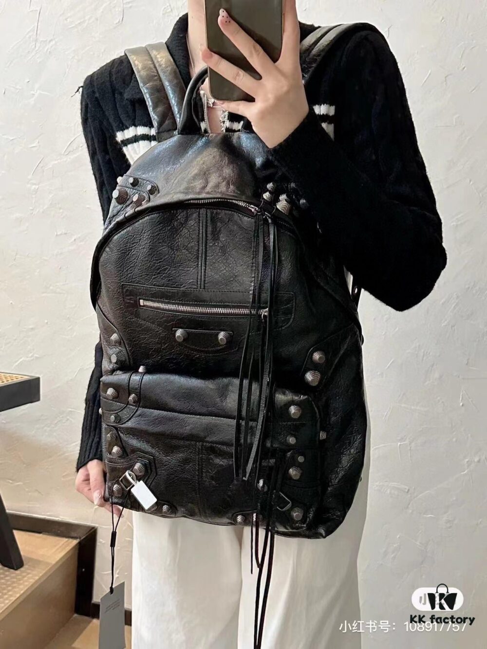 6930d9286e68136f4d9b1847 Top Grain Leather Ba1enciaga Le Cagole Studs Backpack – A Fashionable Bag That Elevates Your Entire Outfit