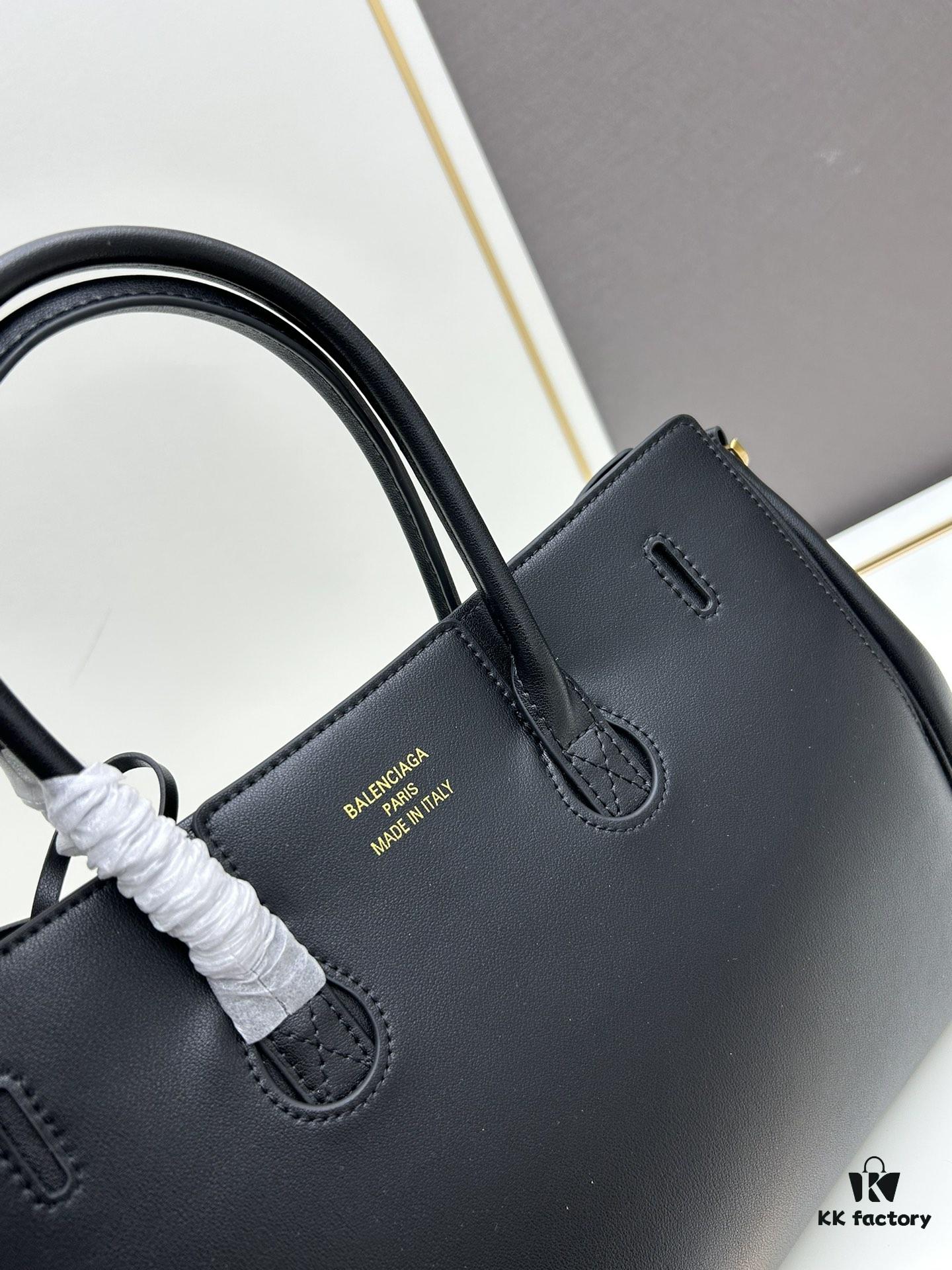 Vlog 🛍️ Details | Balenciaga Bel Air Minimalist and Stylish