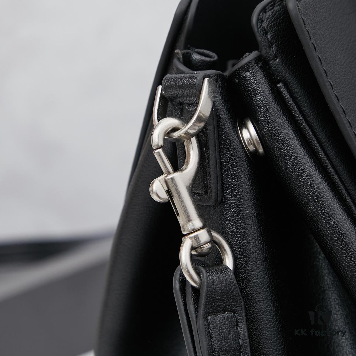 6930d93c6e68136f4d9b1861 Vlog 🛍️ Details | Balenciaga Bel Air Minimalist and Stylish