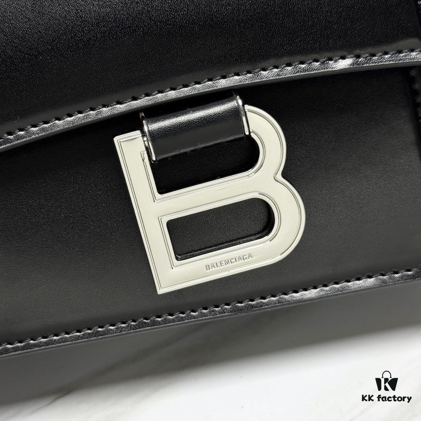 6930d9446e68136f4d9b1869 Balenciaga 2025SS Chiny Box Crossbody Bag, Small Size
