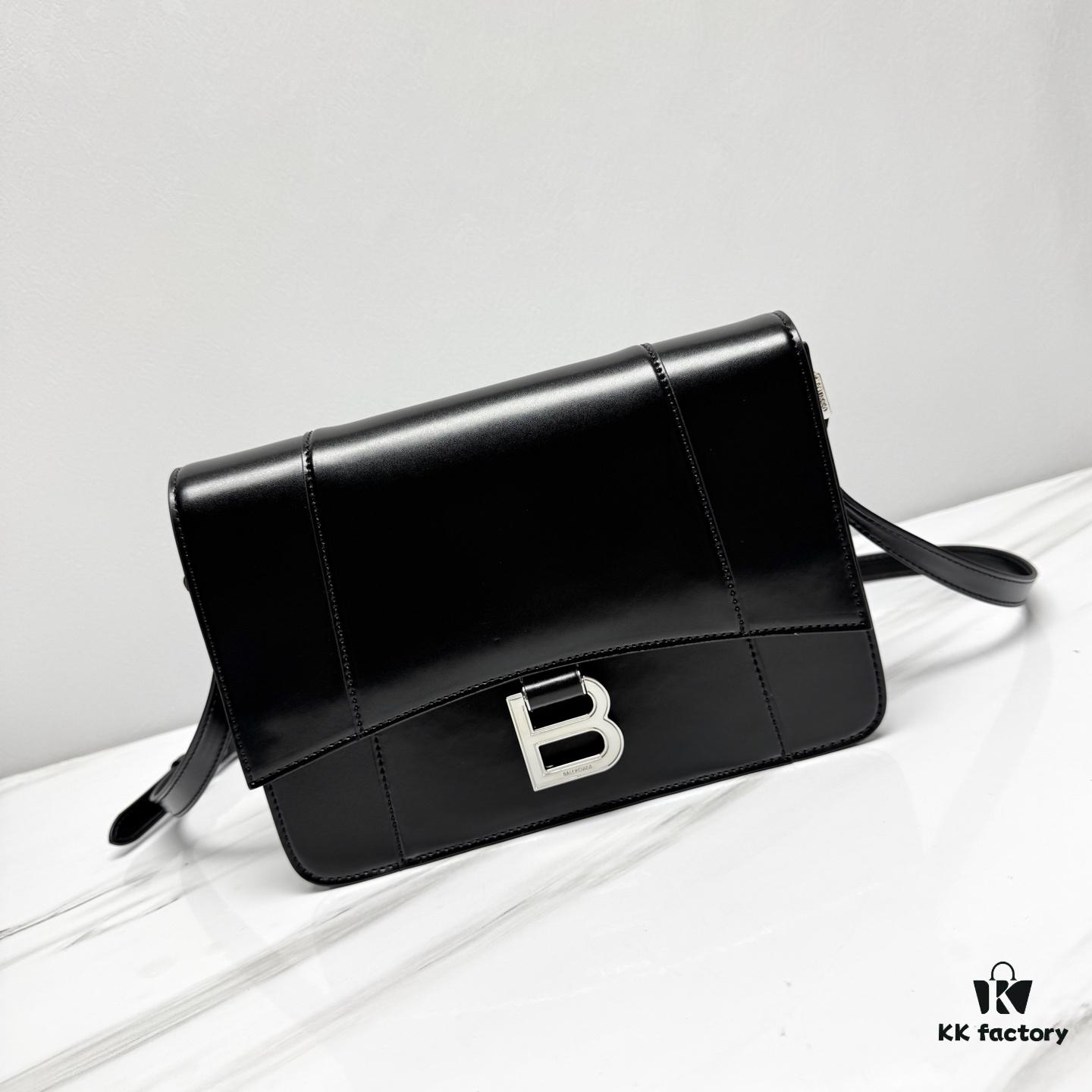 6930d9506e68136f4d9b1877 In Stock Large Size Balenciaga Chiny Box 2025SS Crossbody Bag