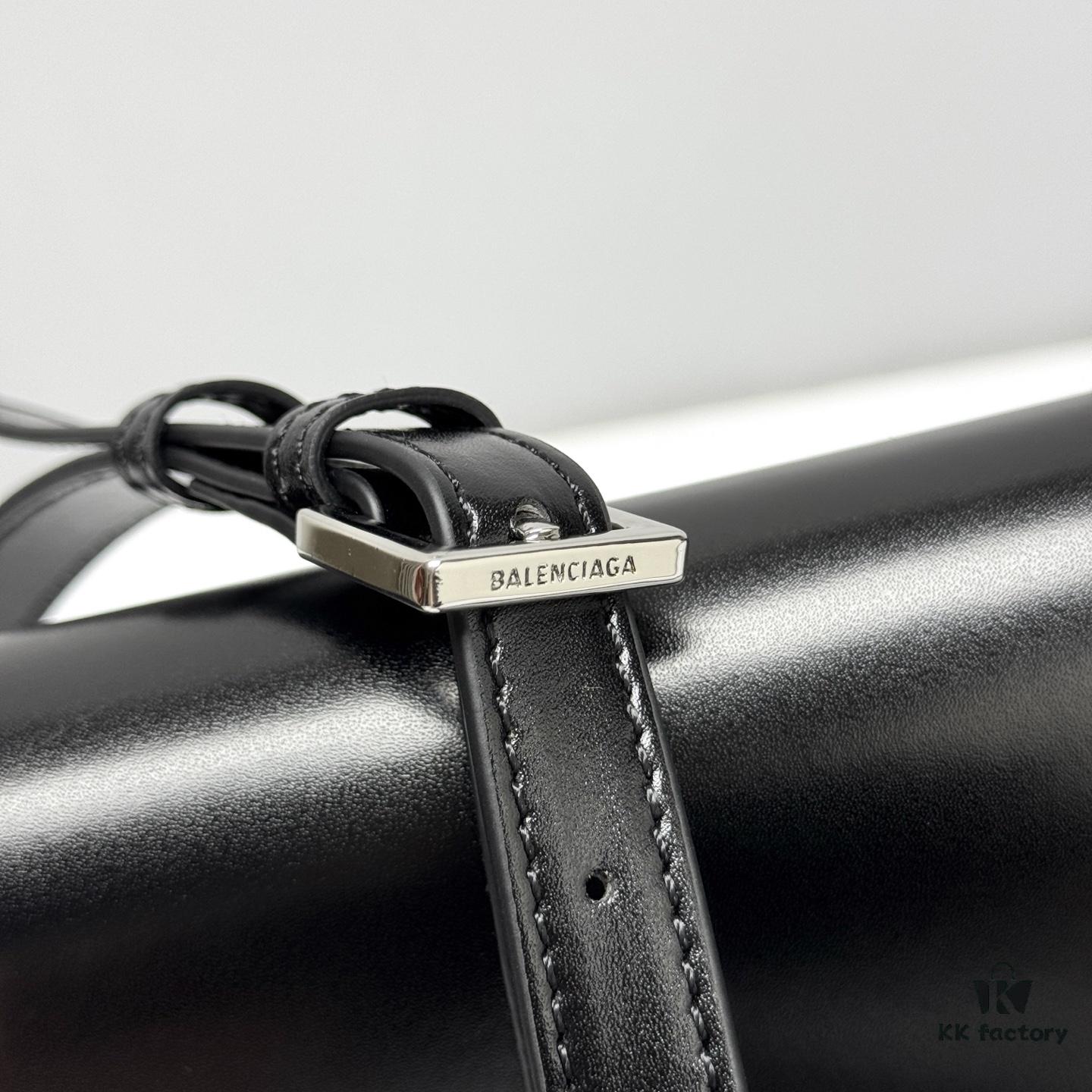 6930d9566e68136f4d9b187d In Stock Large Size Balenciaga Chiny Box 2025SS Crossbody Bag