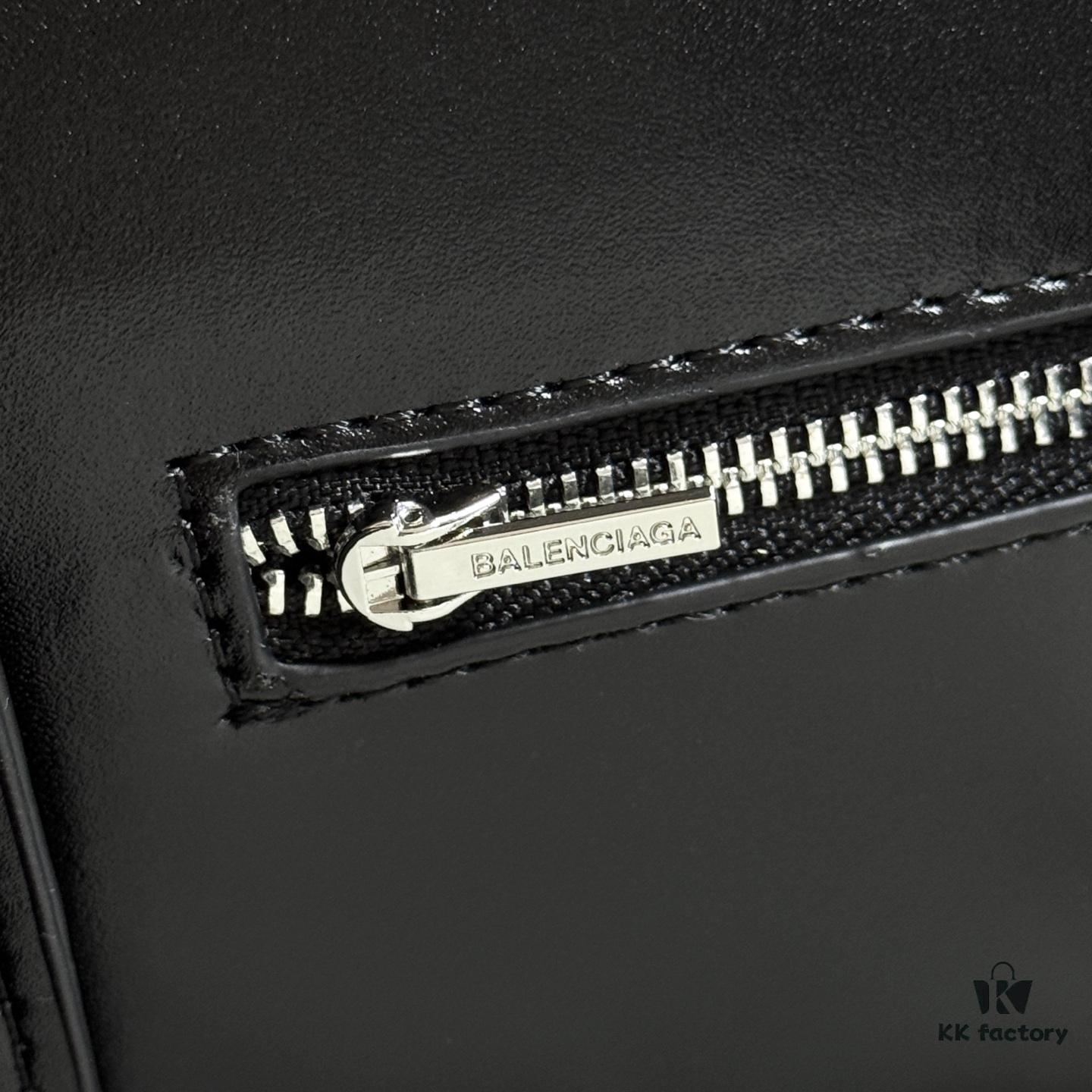 6930d9566e68136f4d9b187f In Stock Large Size Balenciaga Chiny Box 2025SS Crossbody Bag