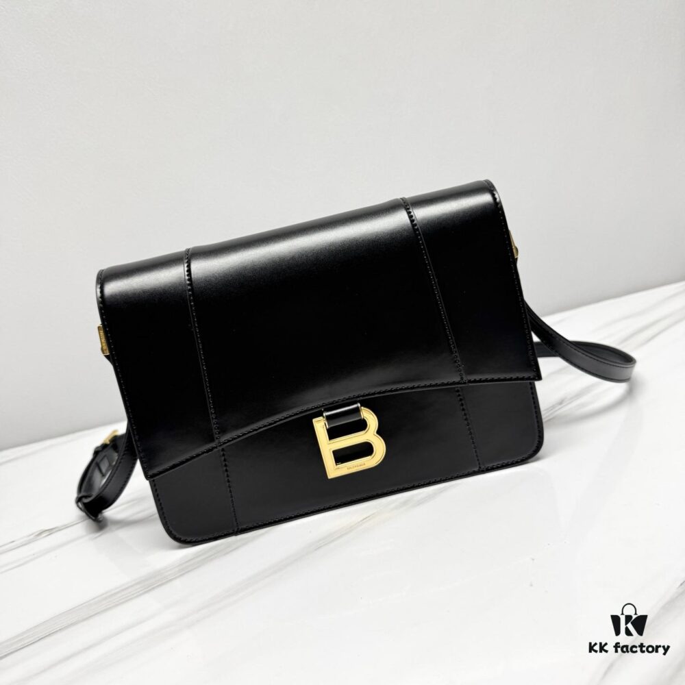 6930d95a6e68136f4d9b1884 Stock Available - Large Size Balenciaga Chiny Box 2025SS Crossbody Bag