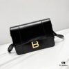6930d95a6e68136f4d9b1884 Stock Available - Large Size Balenciaga Chiny Box 2025SS Crossbody Bag