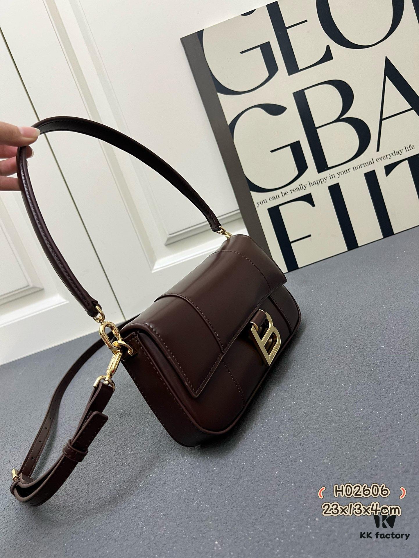6930d95f6e68136f4d9b188c Genuine Top-Layer Cowhide Leather Bag 🎁 Balenciaga Paris, Size 23x13x4cm, 2025 New Arrival Niche Style Handbag 🛍️ Essential for Early Risers