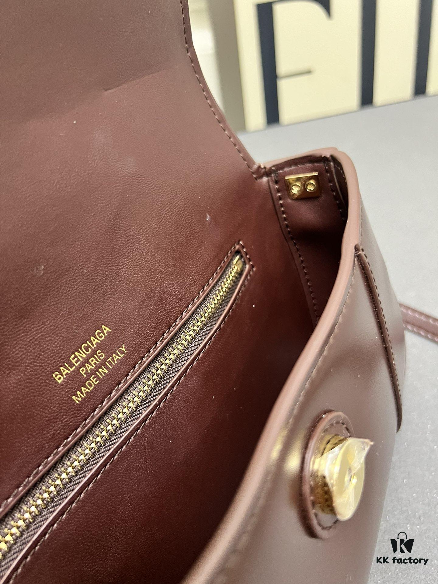6930d9646e68136f4d9b1892 Genuine Top-Layer Cowhide Leather Bag 🎁 Balenciaga Paris, Size 23x13x4cm, 2025 New Arrival Niche Style Handbag 🛍️ Essential for Early Risers