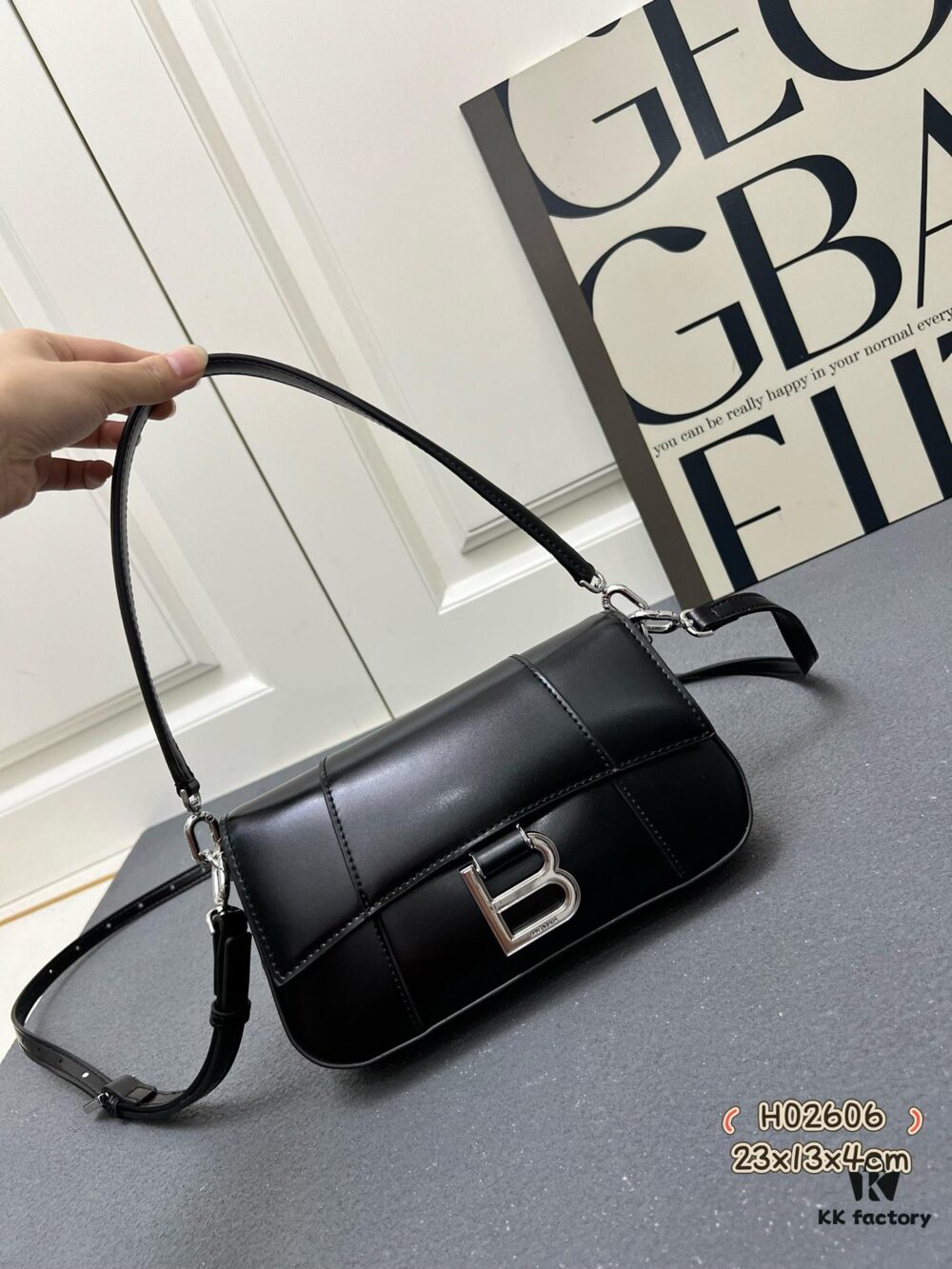 6930d96b6e68136f4d9b189c Top Layer Cowhide Balenciaga Paris, 23x13x4cm, 2025 New Arrival Niche Bag, Essential for Early Risers