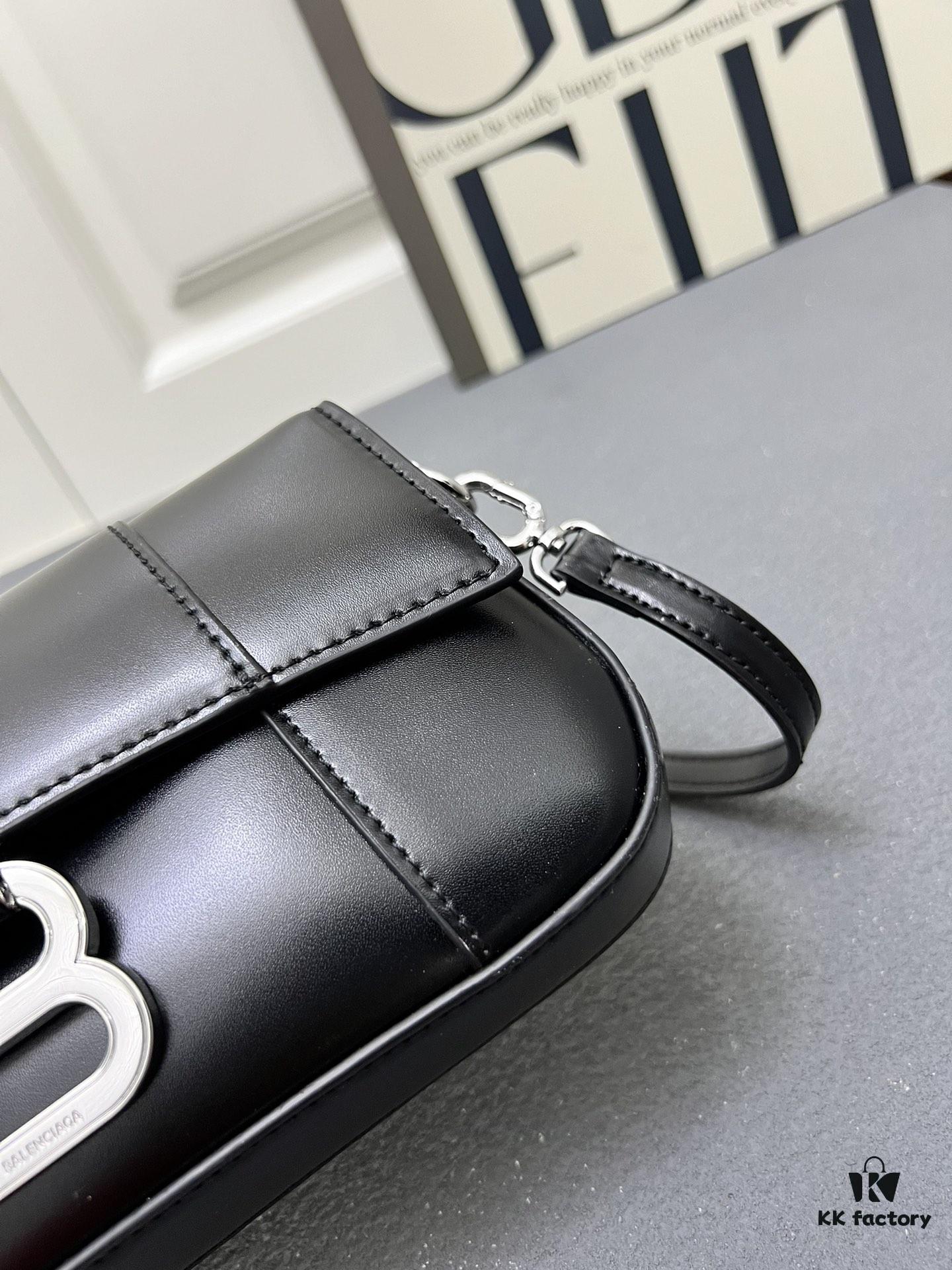 6930d9706e68136f4d9b18a2 Top Layer Cowhide Balenciaga Paris, 23x13x4cm, 2025 New Arrival Niche Bag, Essential for Early Risers