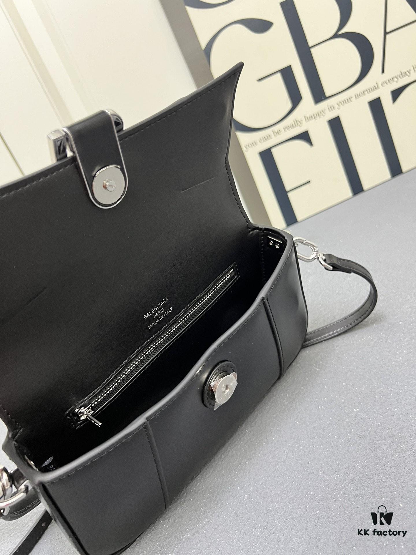 6930d9706e68136f4d9b18a3 Top Layer Cowhide Balenciaga Paris, 23x13x4cm, 2025 New Arrival Niche Bag, Essential for Early Risers