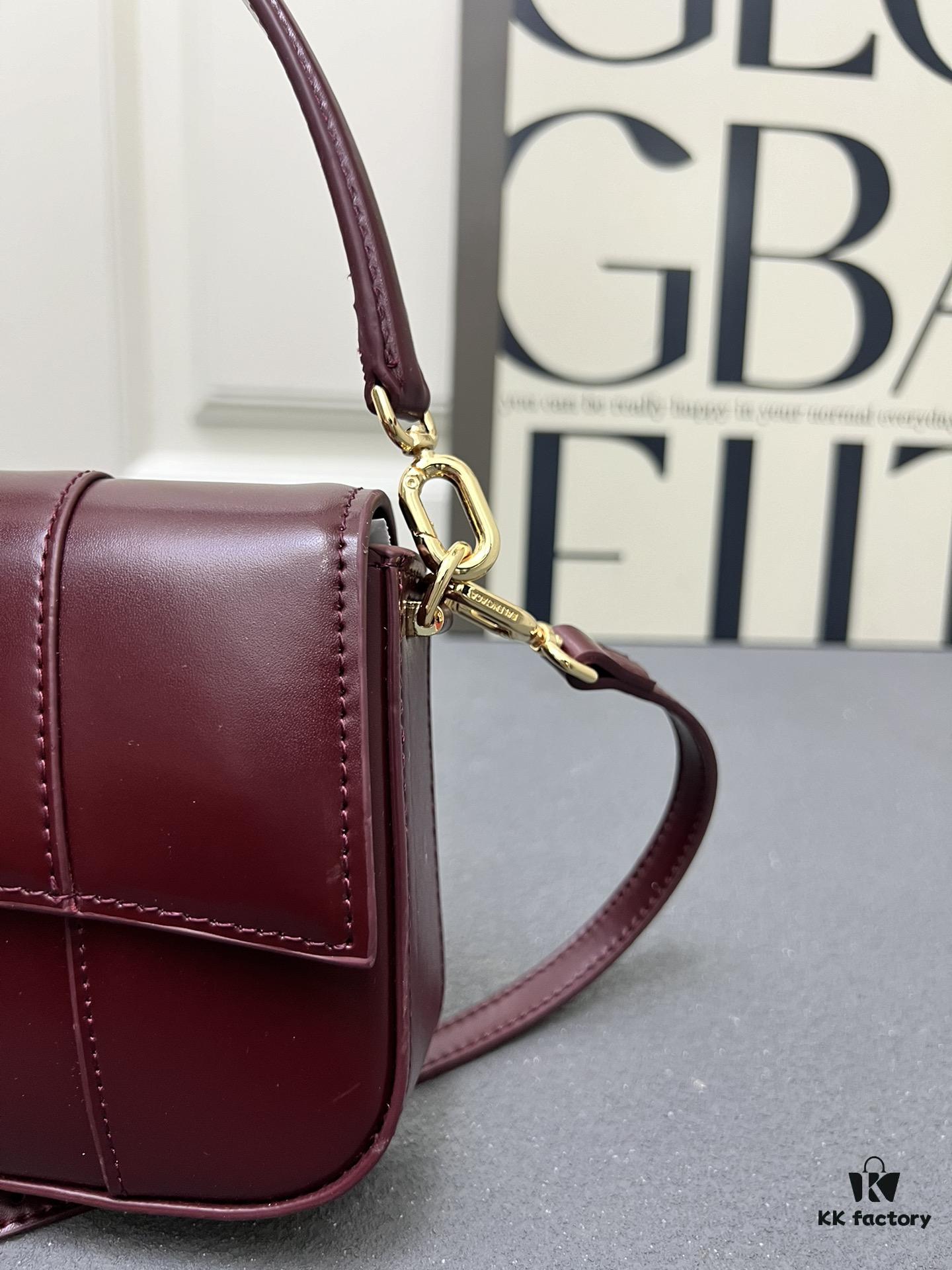6930d97c6e68136f4d9b18b0 Top Grain Leather Balenciaga Paris, 23x13x4cm, 2025 New Arrival Niche Bag