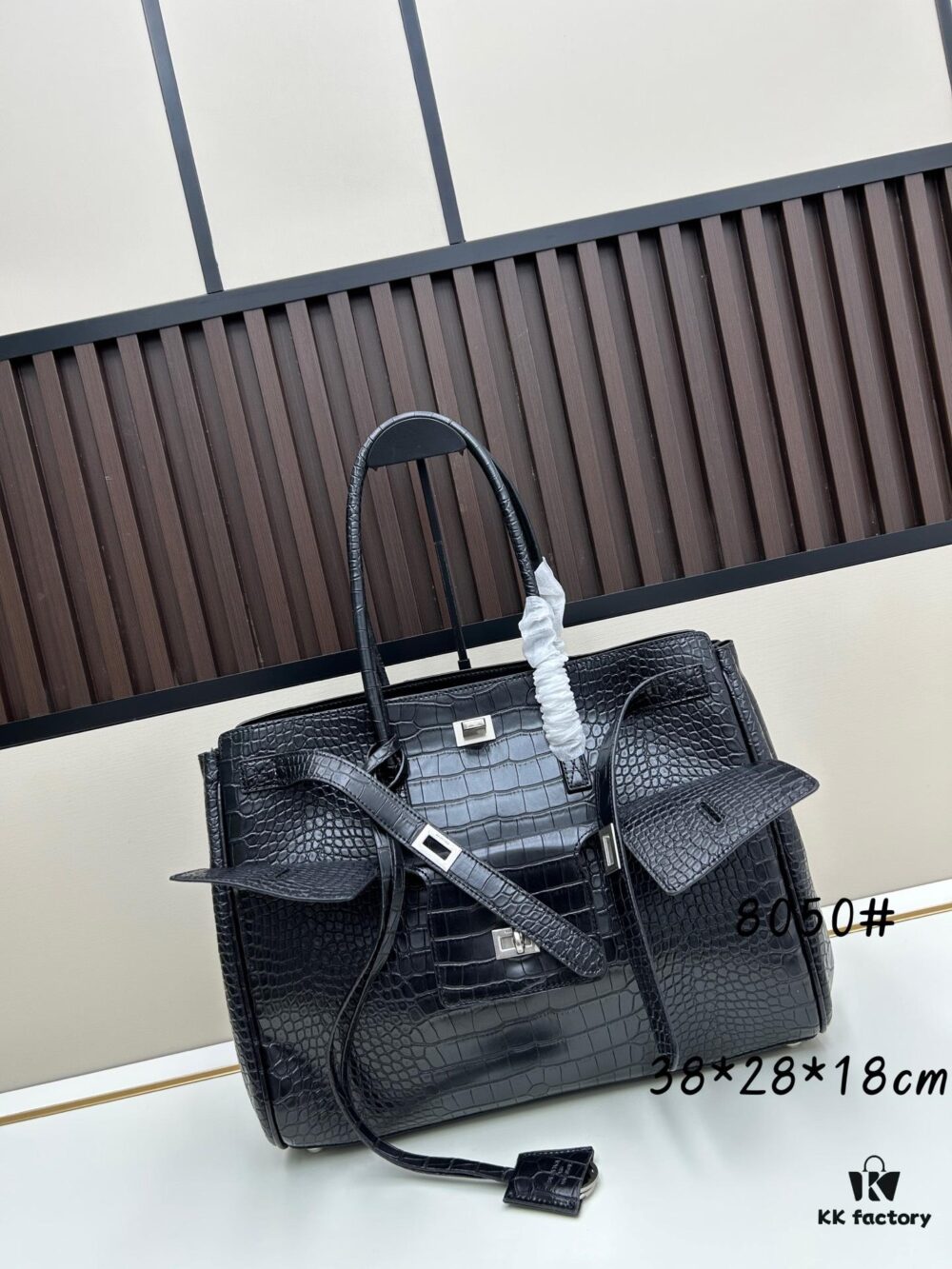 6930d9af6e68136f4d9b18f9 Small, Balenciaga 2025 Top-tier Belair Carry All in Mini and Regular Sizes