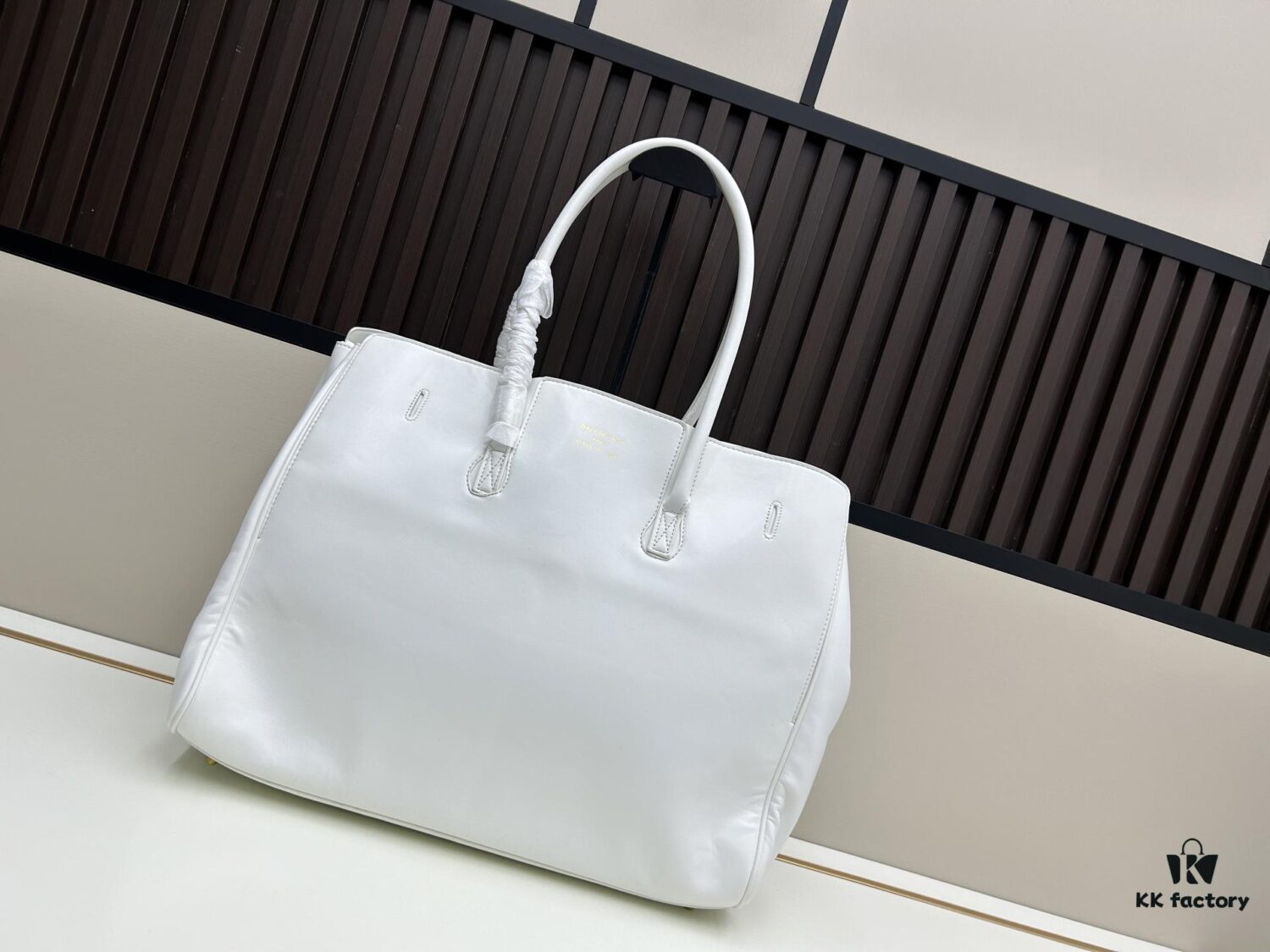 Small, Large Balenciaga 2025 Ceiling Belair Carry All in Mini and Regular Sizes