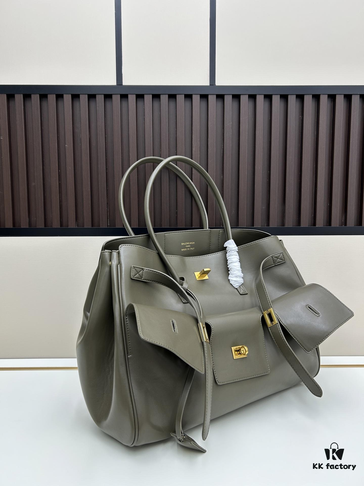 6930d9c06e68136f4d9b1912 Small, Large Balenciaga 2025 Ceiling Belair Carry All Size