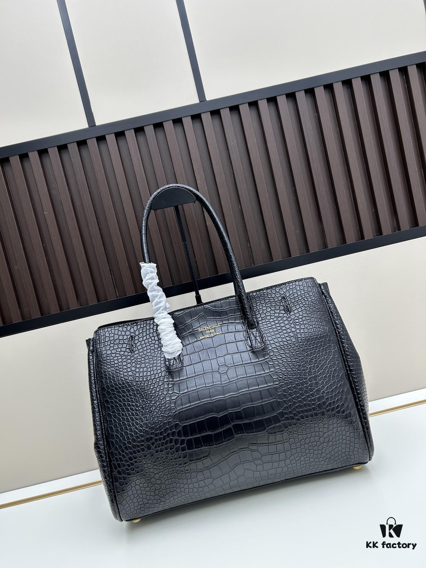 6930d9ca6e68136f4d9b191e Small, Large Balenciaga 2025 Ceiling Belair Size Options