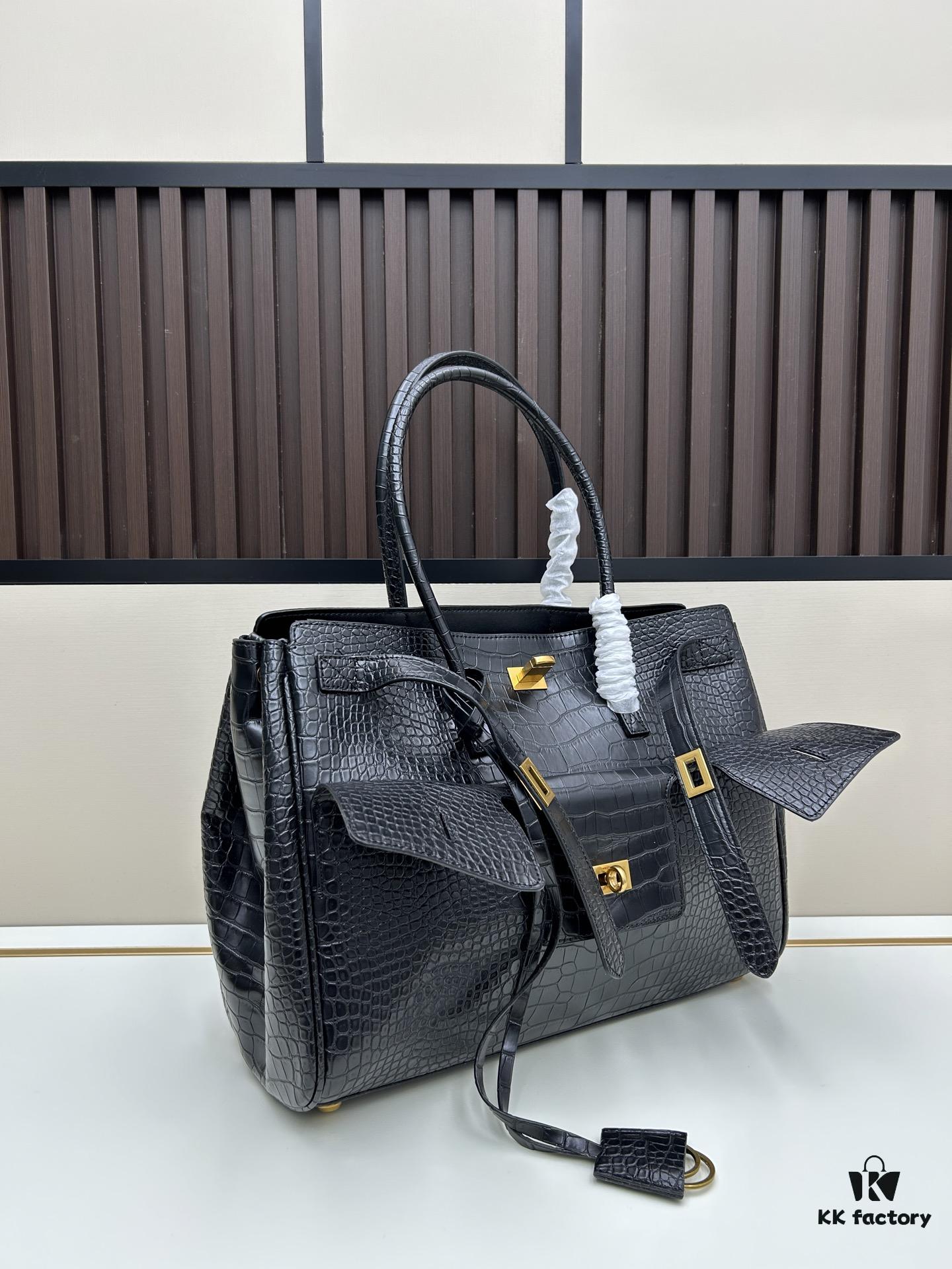 6930d9ca6e68136f4d9b191f Small, Large Balenciaga 2025 Ceiling Belair Size Options