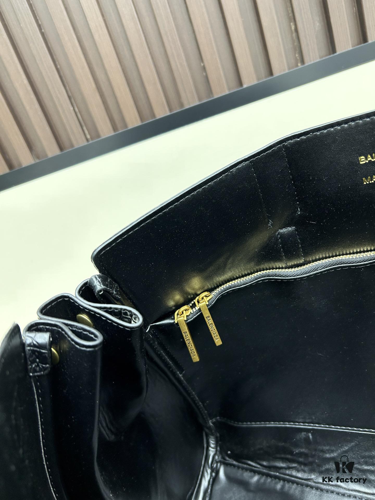 6930d9cd6e68136f4d9b1922 Small, Large Balenciaga 2025 Ceiling Belair Size Options