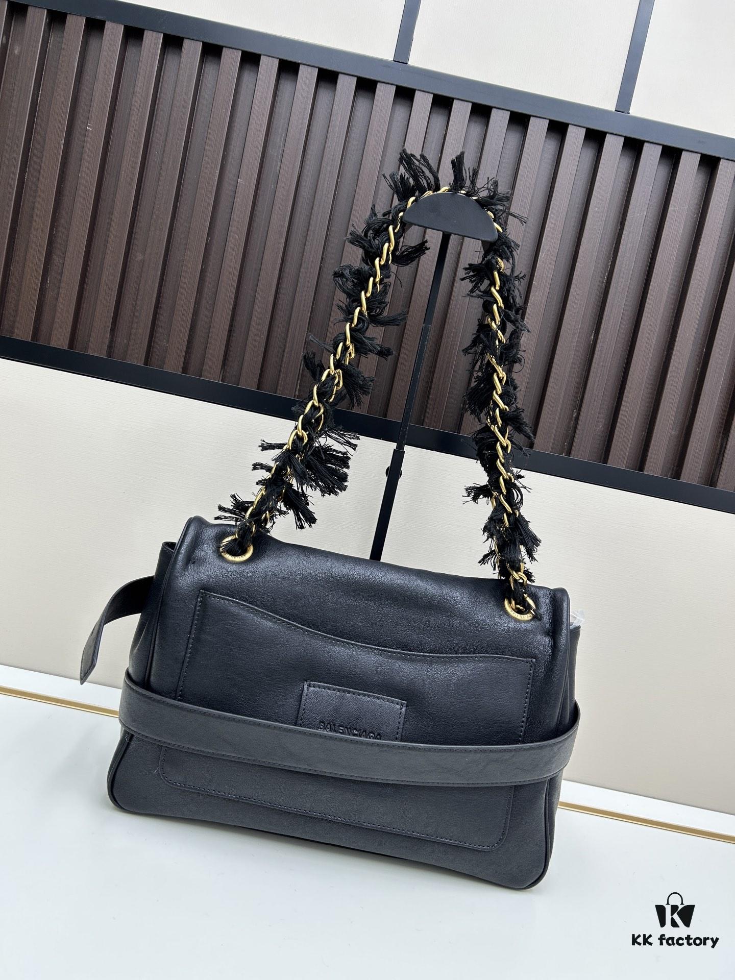 6930d9e96e68136f4d9b1948 Large Size Luxury Commuter Bag 💜 MODU FLAP CHAIN BAG in Premium Imported Full-Grain Leather