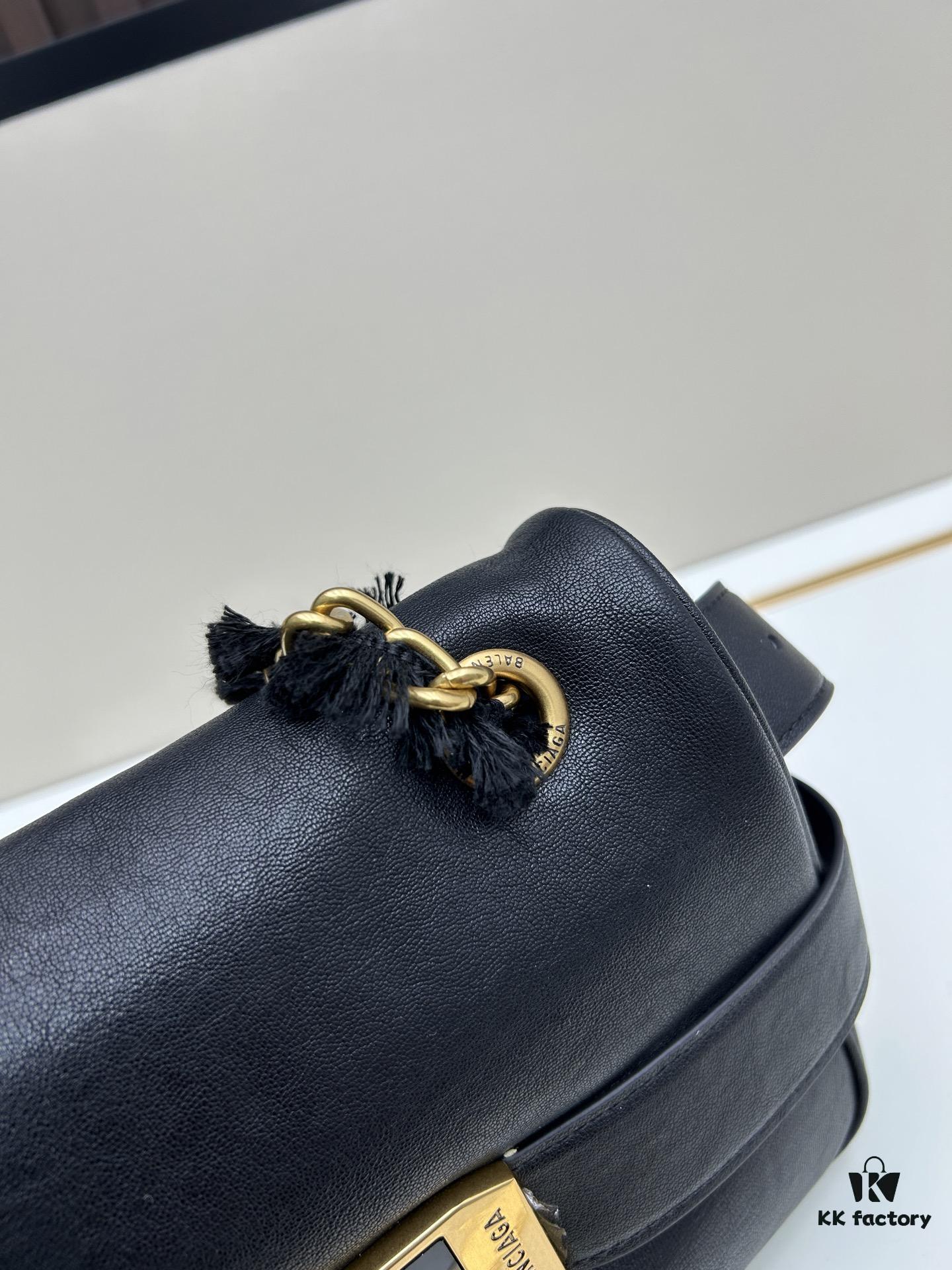 6930d9f86e68136f4d9b195c Small Size 💰 Luxury Commuter Bag 💜 A Cool Item Worth Having, Made of Imported Full-Grain Leather