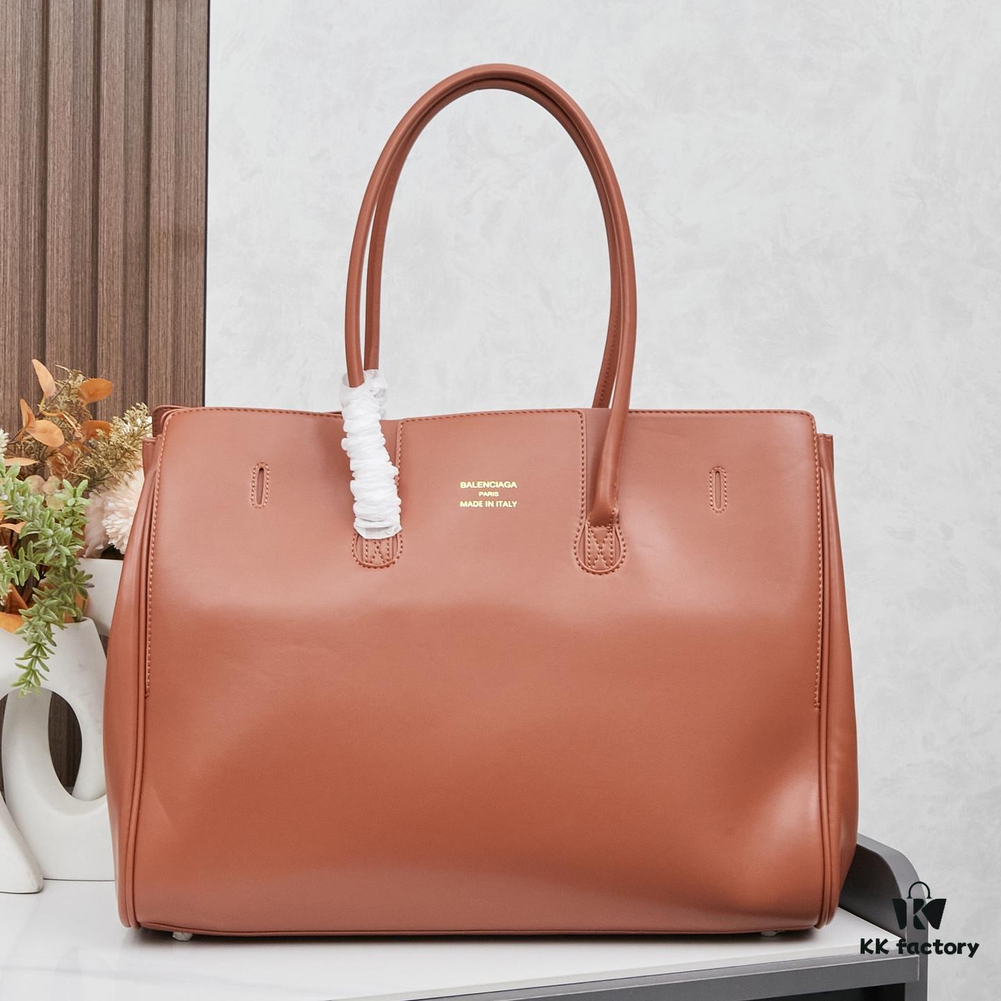 6930da6b6e68136f4d9b19e8 Large Size BALENCIAGA 2025 Belair Carry All Handbag