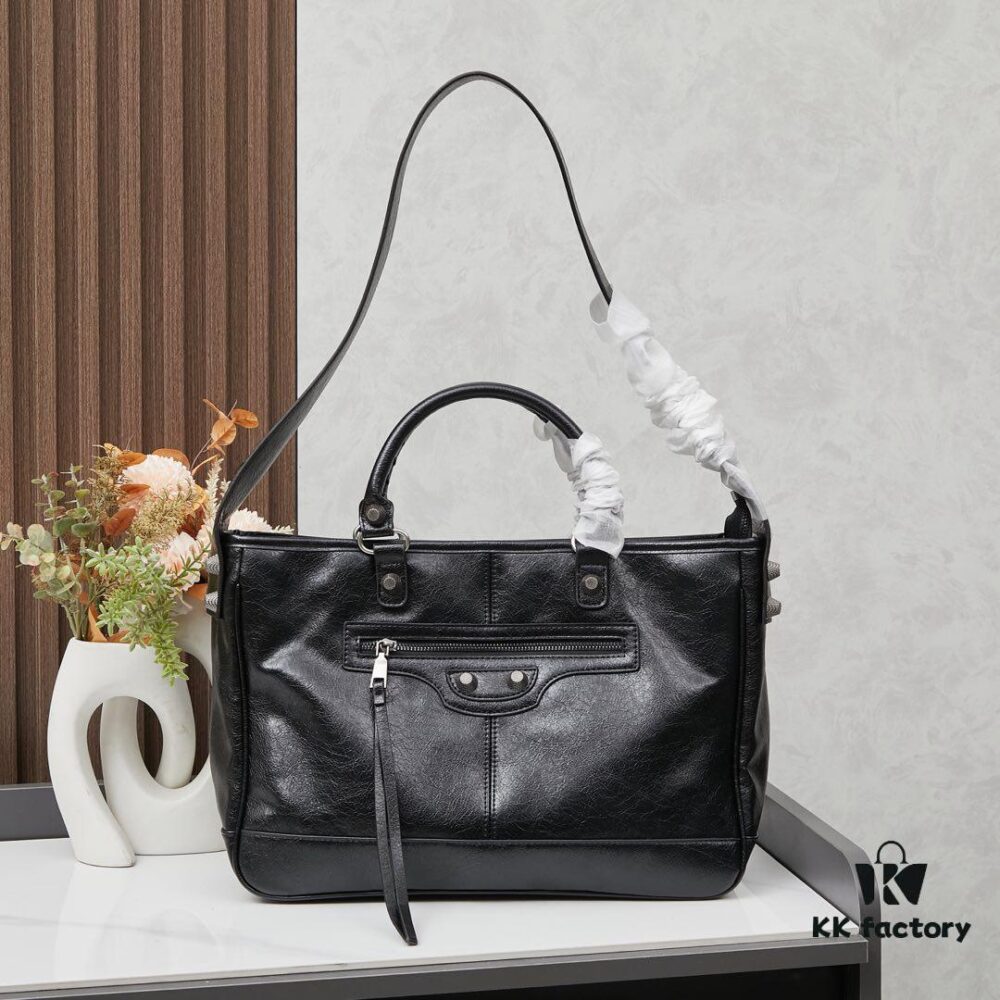 6930da706e68136f4d9b19f1 Street King! Balenciaga Motorcycle Bag with Studs