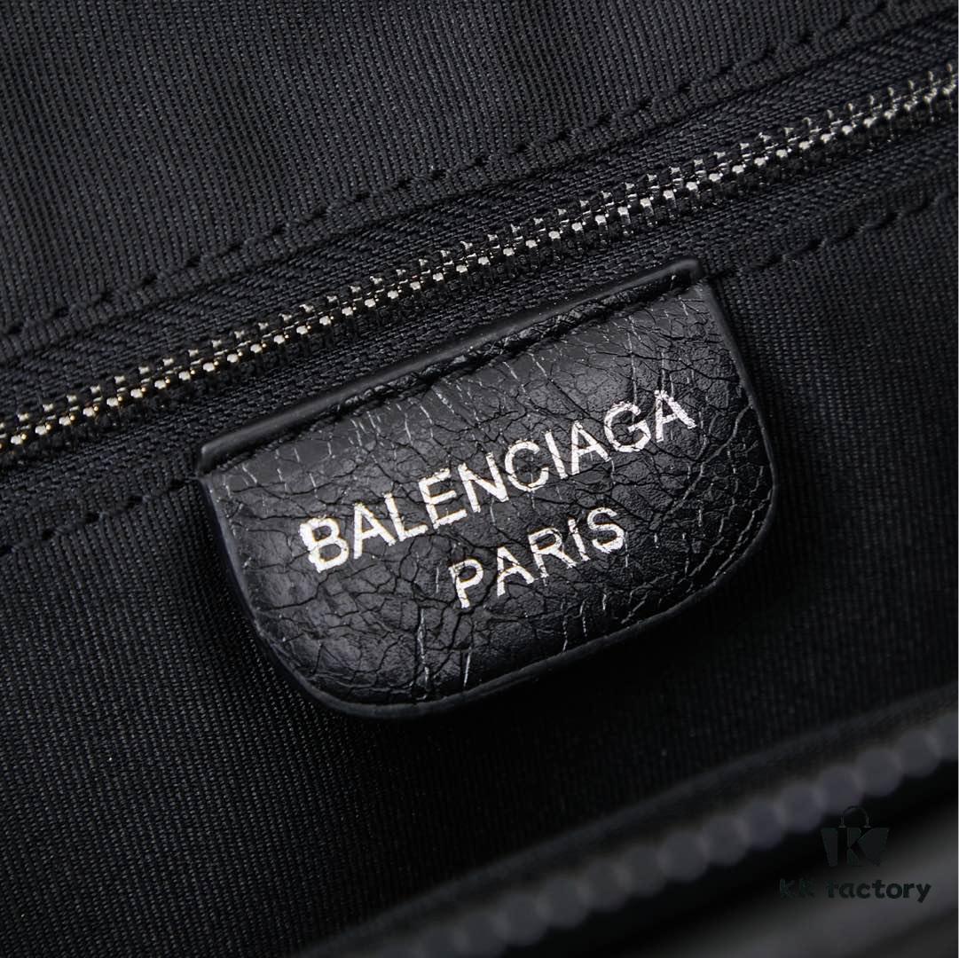 6930da746e68136f4d9b19f9 Street King! Balenciaga Motorcycle Bag with Studs