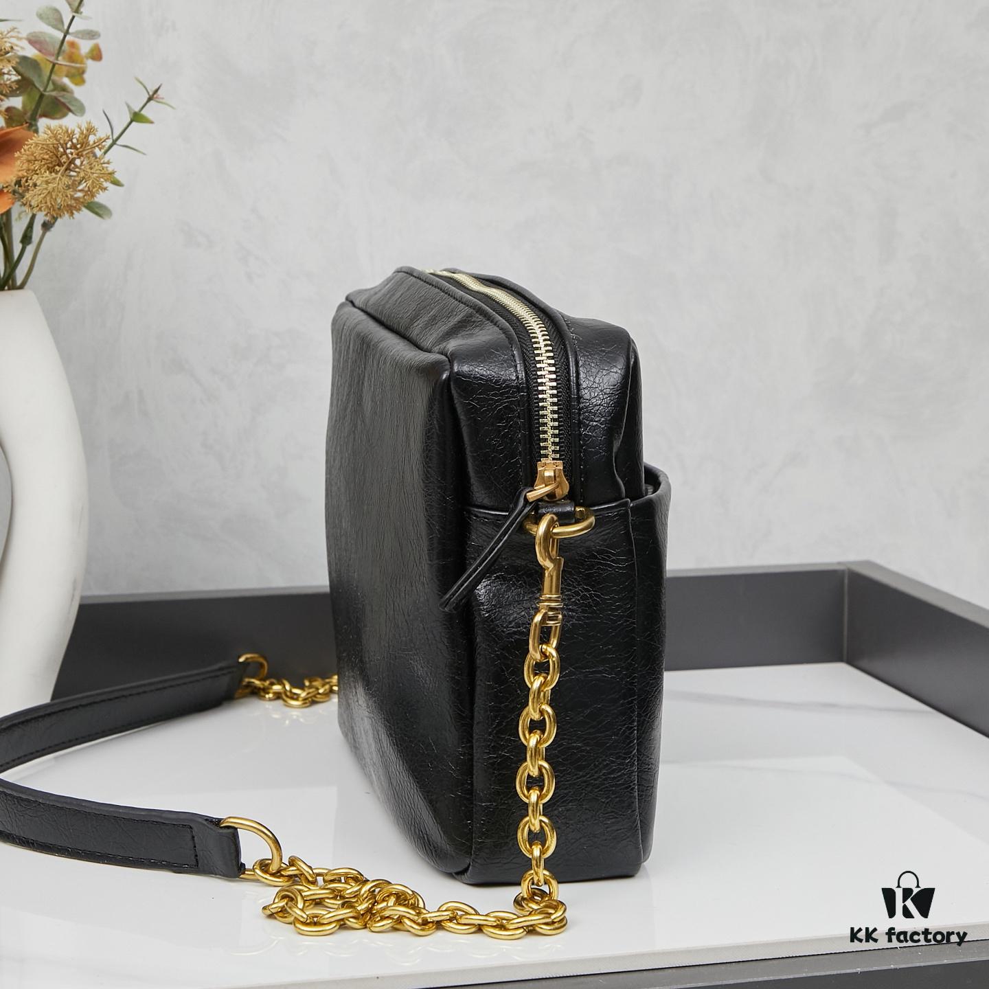6930da906e68136f4d9b1a1f Large Size Balenciaga New Model Camera Bag with Box