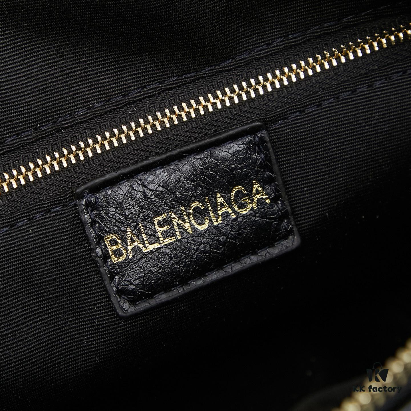 6930da946e68136f4d9b1a27 Large Size Balenciaga New Model Camera Bag with Box