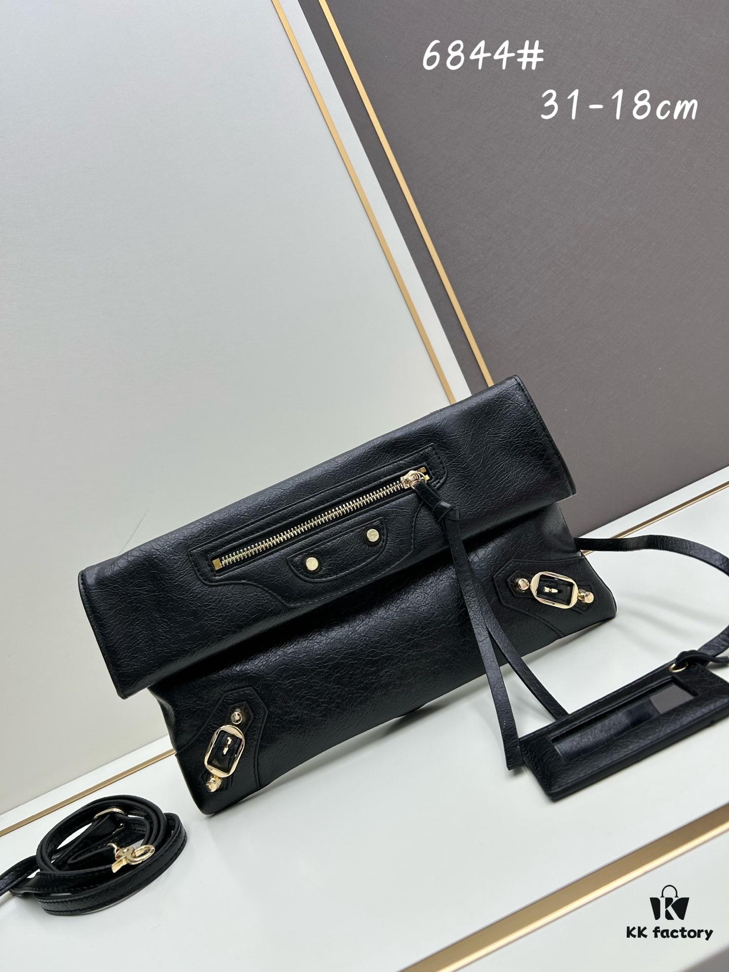 6930db0b6e68136f4d9b1ac6 Bags in Box: Finally Fell in Love with the Biker Bag Style
