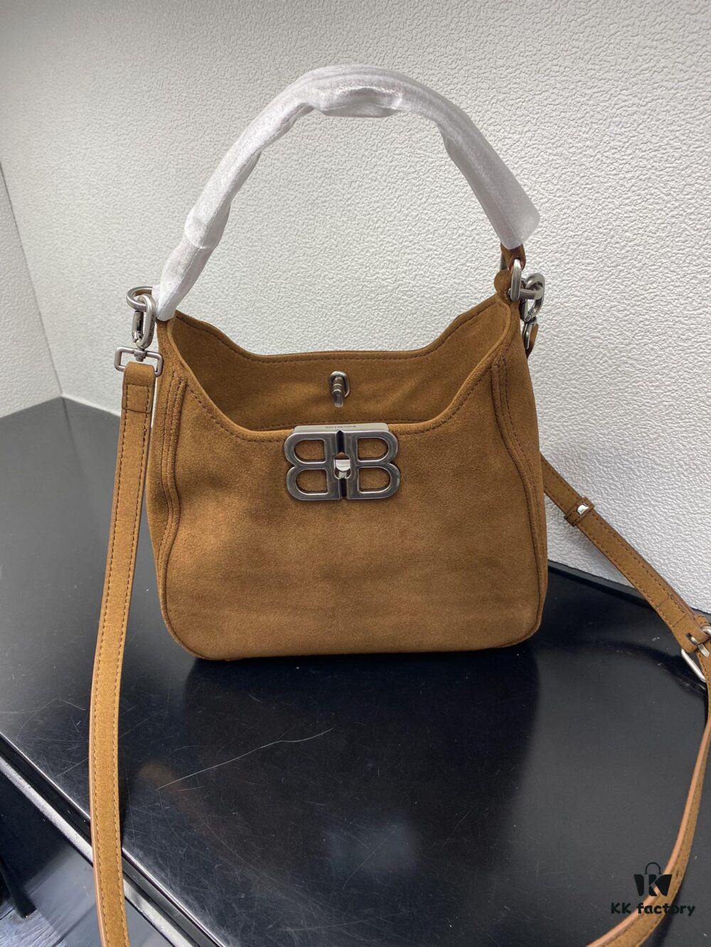 6930db976e68136f4d9b1b5e Balenciaga Saffiano Hobo Bag, Small 5058 – Luxurious and Versatile for Fall/Winter