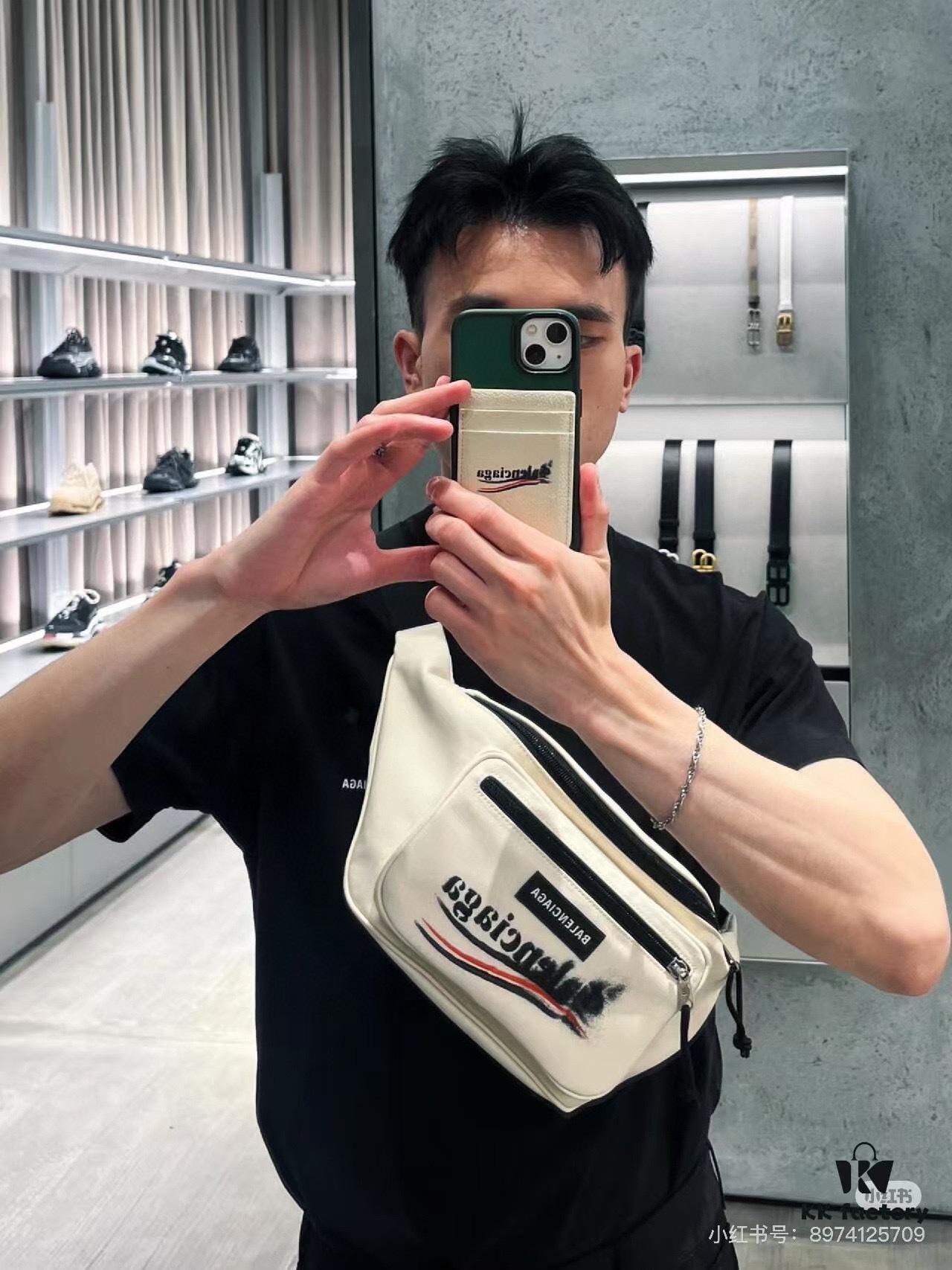 6930dba66e68136f4d9b1b74 Balenciaga Fashion Waist Bag Makes You the Street Style Star