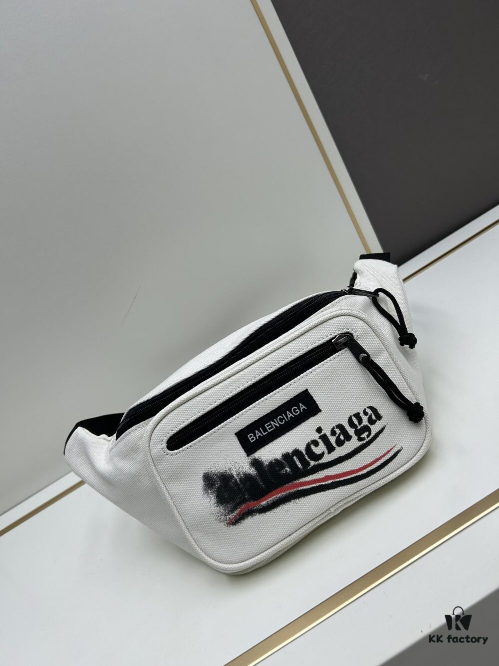 6930dbb16e68136f4d9b1b81 Balenciaga Fashion Waist Bag Makes You the Street Style Star