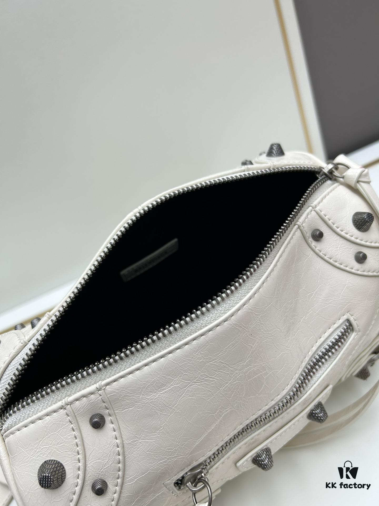 6930dbea6e68136f4d9b1bd3 Balenciaga Cagole Duffle Bag – The Perfect Mini Pillow Bag, Stylish and Versatile