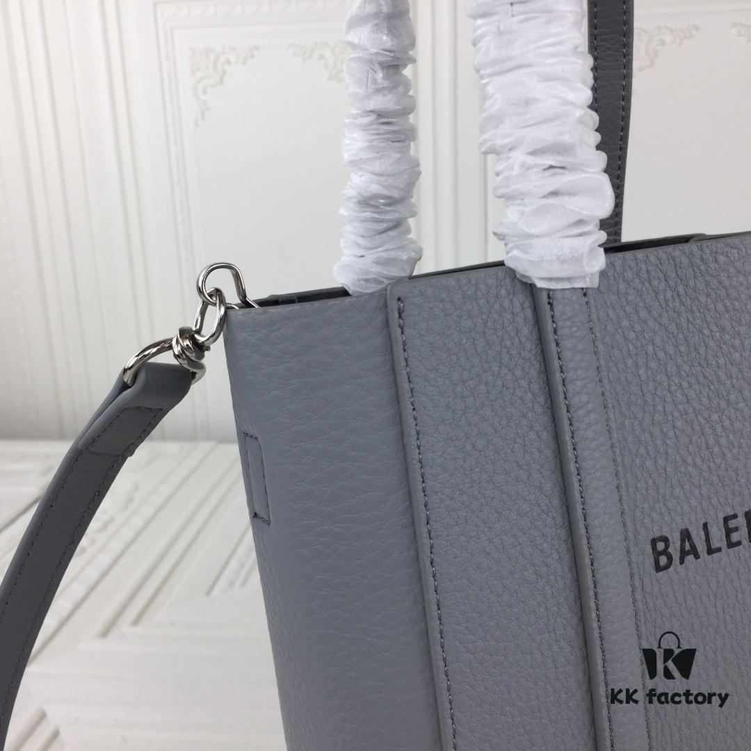 6930dbf66e68136f4d9b1be8 Balenciaga B. Everyday Tote Bag Mini Size – New Arrival, Stylish and Practical, Made from Italian Imported Calfskin Leather