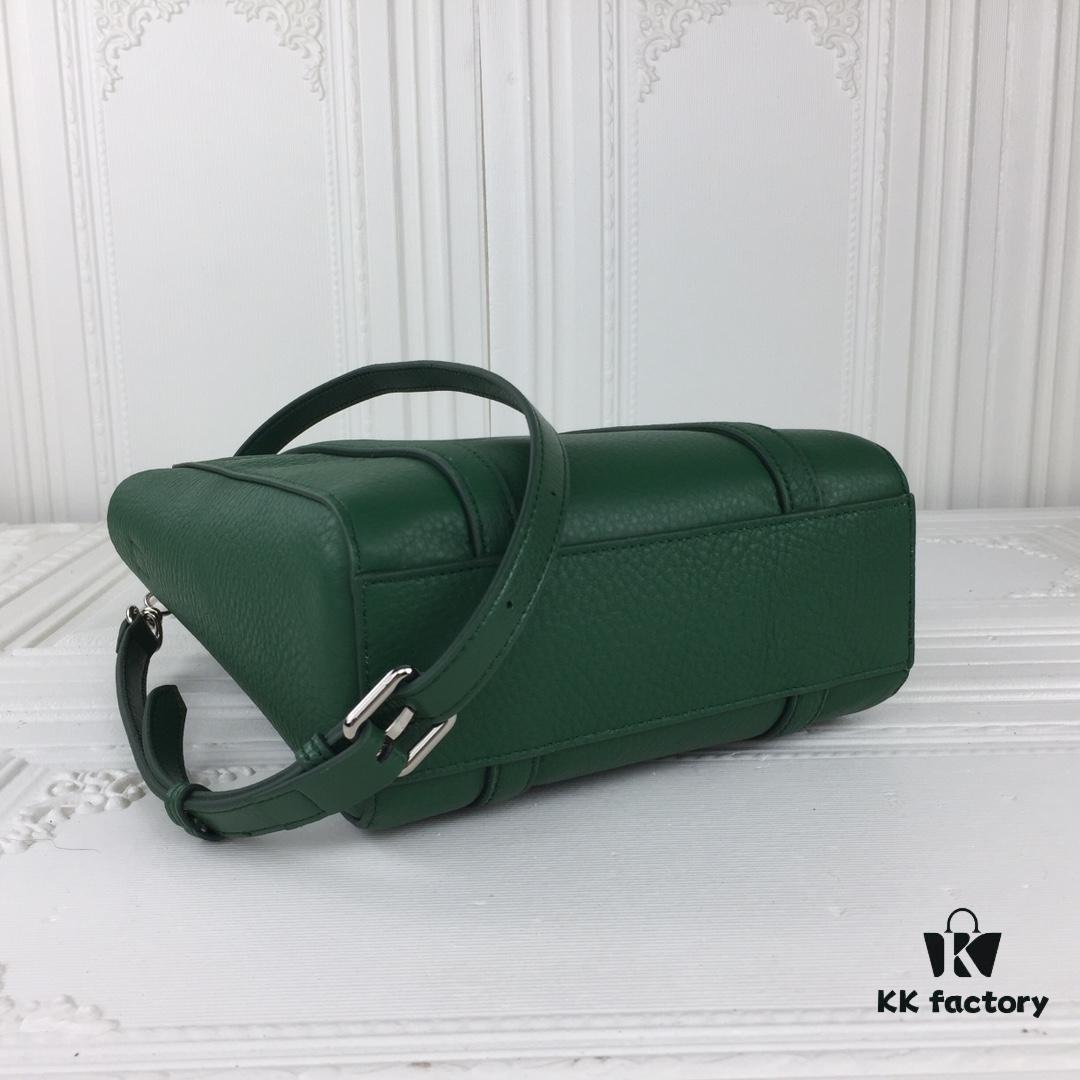 6930dbfb6e68136f4d9b1bf3 Balenciaga B. Everyday Tote Mini Size – New Arrival, Stylish and Practical, Made from Italian Imported Calfskin Leather
