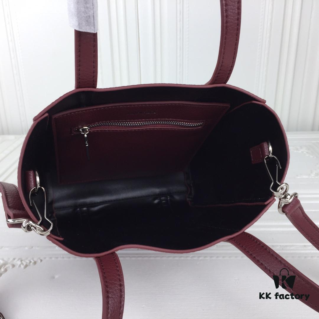 6930dbfe6e68136f4d9b1bfa Balenciaga B. Everyday Tote Mini Size – New Arrival, Stylish and Practical, Made from Italian Imported Calfskin
