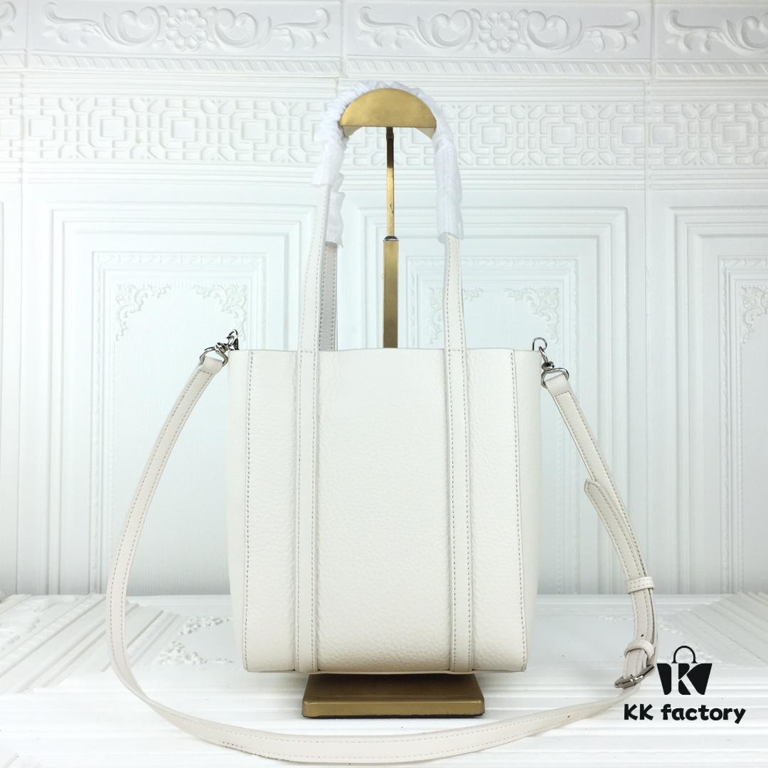 6930dc036e68136f4d9b1c02 Balenciaga B. Everyday Tote Bag Small Size – New Arrival, Stylish and Practical, Made from Italian Imported Calfskin Leather
