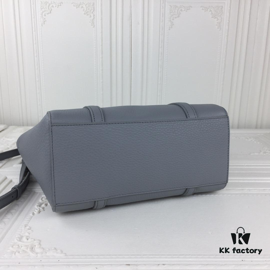 6930dc076e68136f4d9b1c0a Balenciaga B. Everyday Tote Bag Large Size – New Arrival, Stylish and Practical, Made from Italian Imported Calfskin Leather