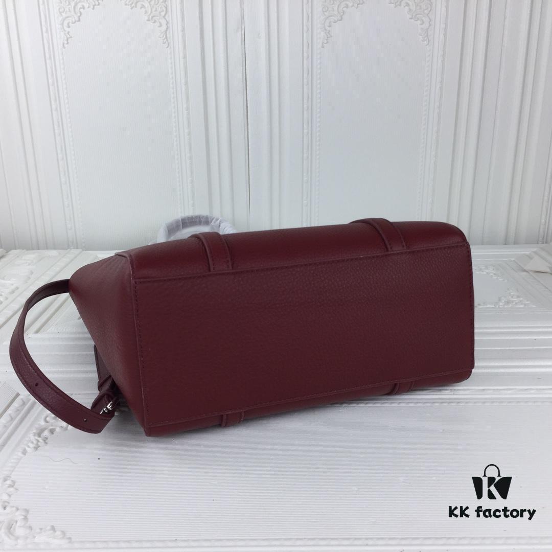 6930dc156e68136f4d9b1c25 Balenciaga B. Everyday Tote Bag Large Size – New Arrival, Stylish and Practical, Made from Italian Imported Calfskin