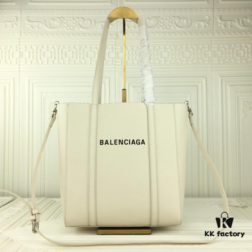 6930dc176e68136f4d9b1c29 Balenciaga B. Everyday Tote Bag Large Size New Arrival