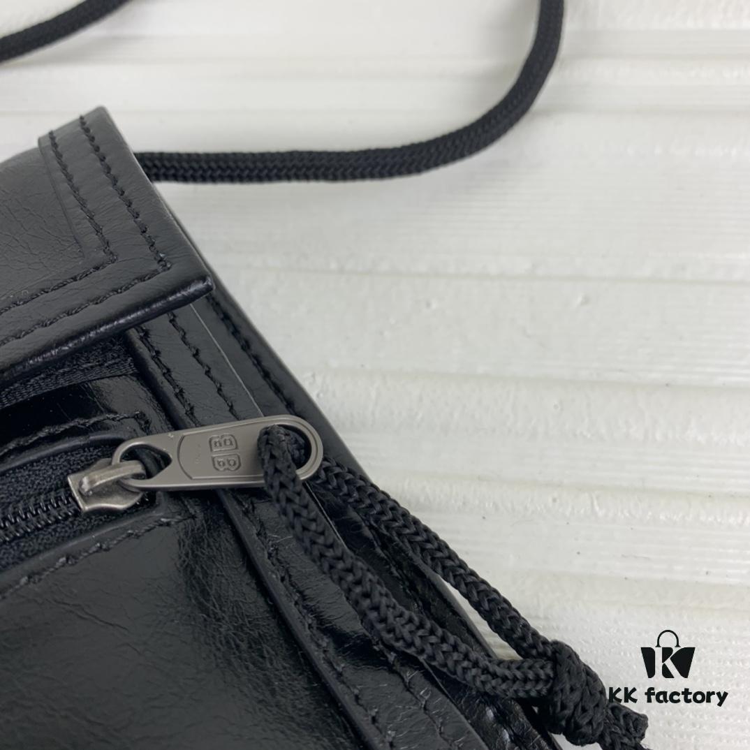 6930dc376e68136f4d9b1c59 New BALEZIA Leather Rope Crossbody Bag Graffiti Phone Bag