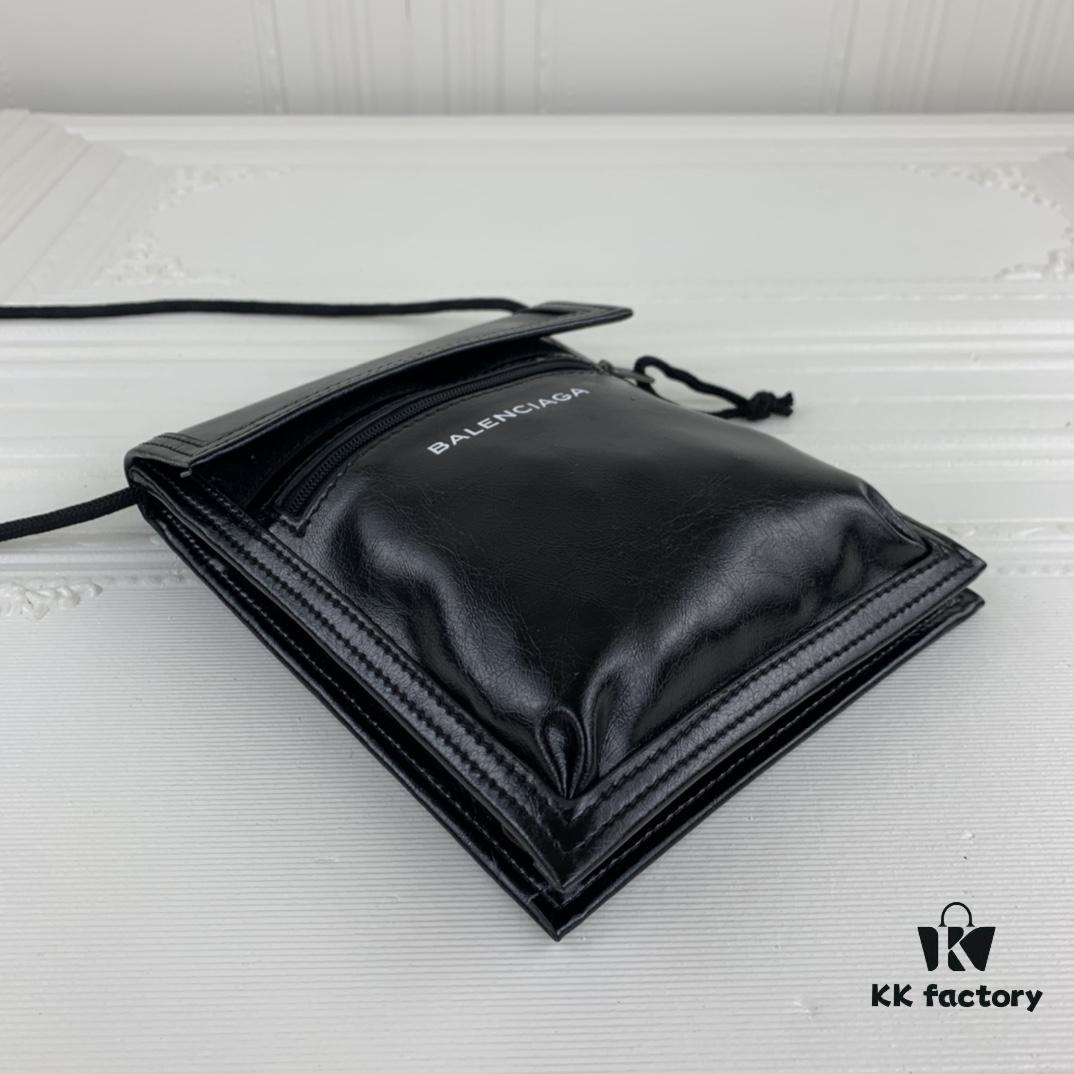 6930dc3a6e68136f4d9b1c5b New BALEZIA Leather Rope Crossbody Bag Graffiti Phone Bag