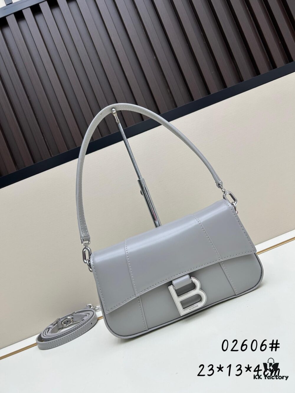 6930dc656e68136f4d9b1c8f Balenciaga H02606, 23x13x4cm, Full-Grain Leather, 2025 New Arrival Rare Bag with Gift Box